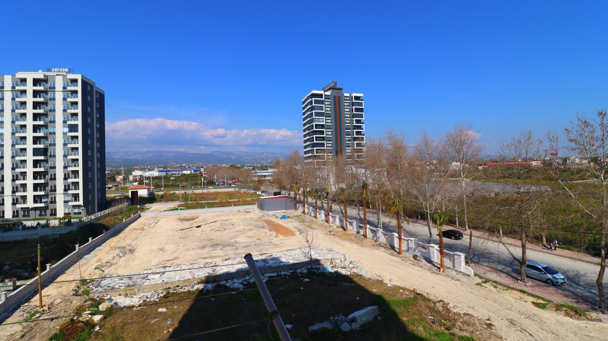 Mersin Erdemli Arpaçbahşiş 200 Meter Entfernung zum Meer 2+1 Wohnung zu verkaufen