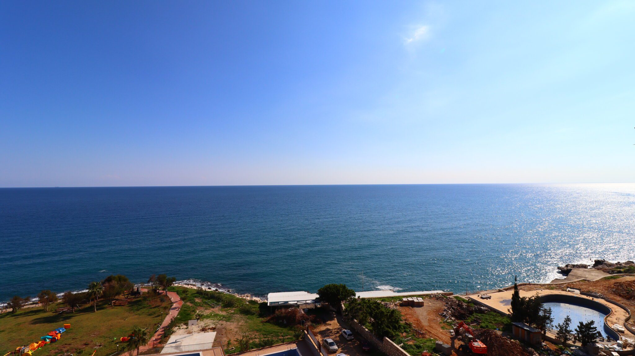 Mersin Erdemli Ayaş Sungate Satılık Denize sıfır 2+1 Daire