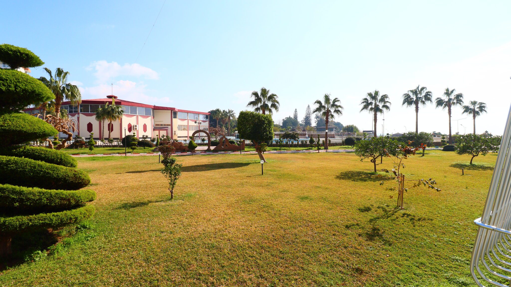 Mersin Erdemli Kargıpınarı Liparis SunLife Sitesi Denize Sıfır Satılık 3+1 Daire