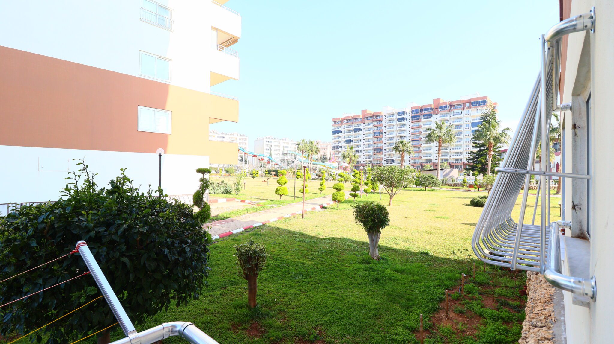 Mersin Erdemli Kargıpınarı Liparis SunLife Sitesi Denize Sıfır Satılık 3+1 Daire