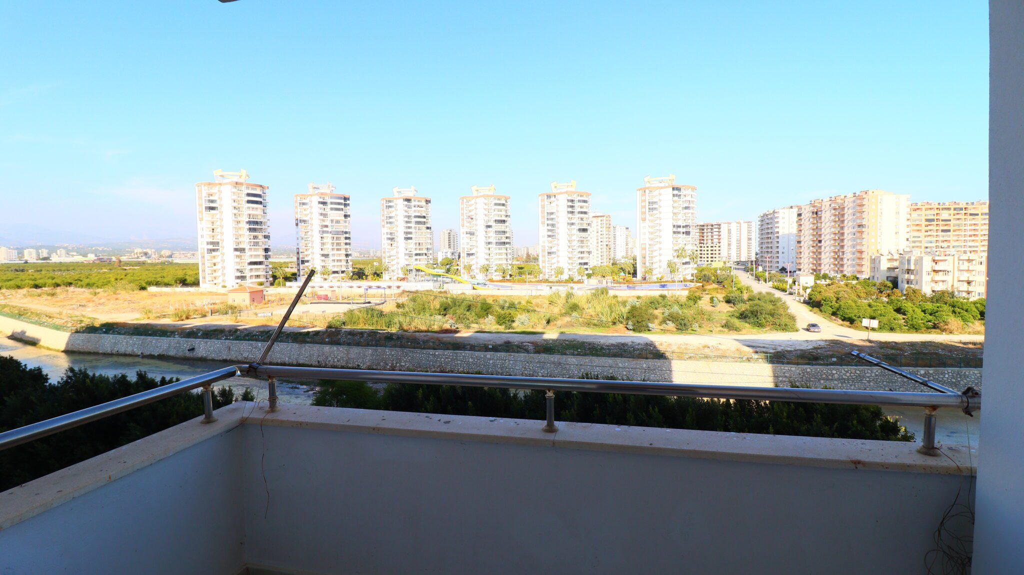 Mersin Erdemli Kargıpınarı Queenaba Site Möblierte Wohnung zu verkaufen 3+1 Gelegenheit