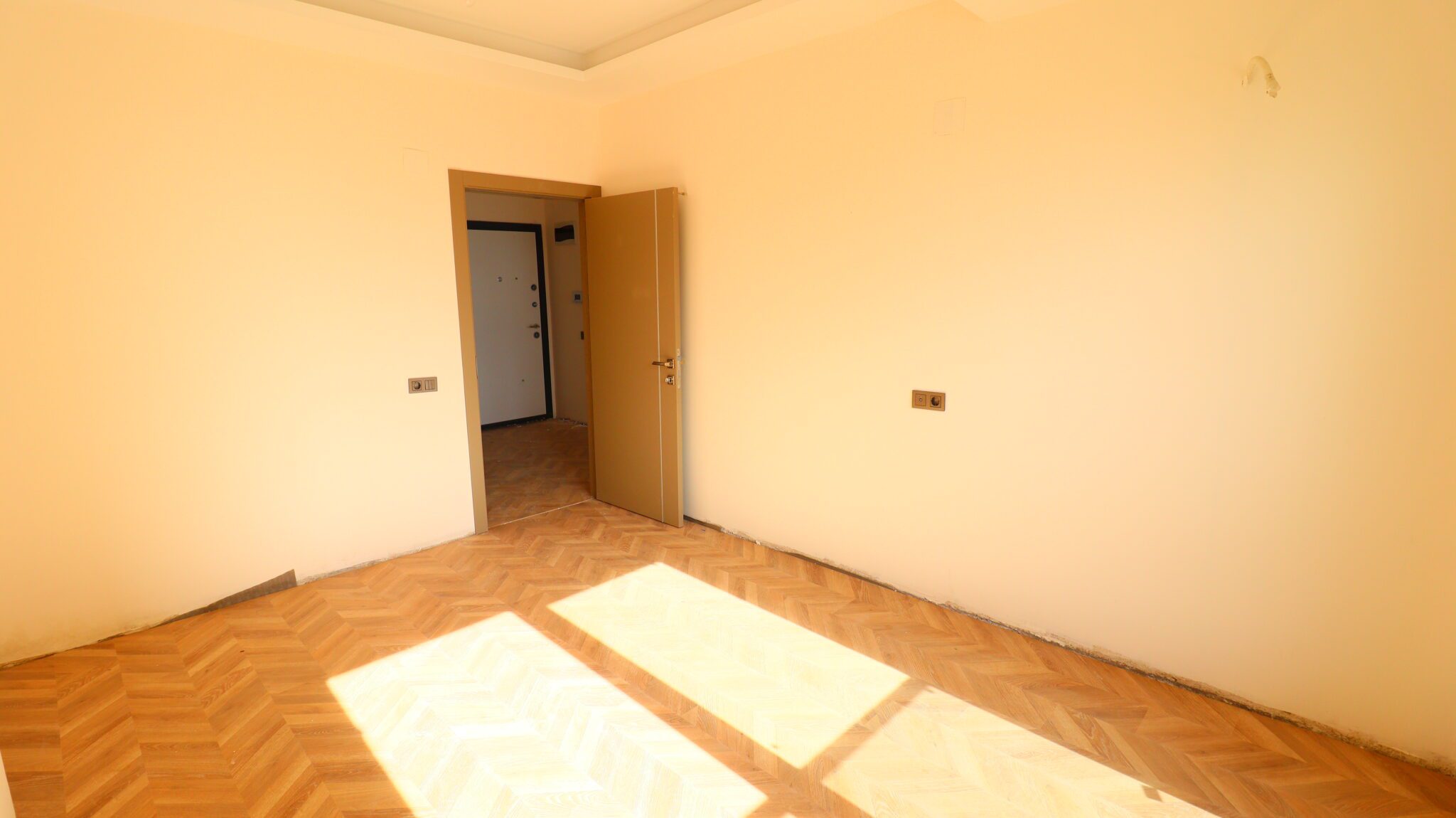 Mersin Erdemli Alata 1+1 Satılık Sıfır Geniş Daire