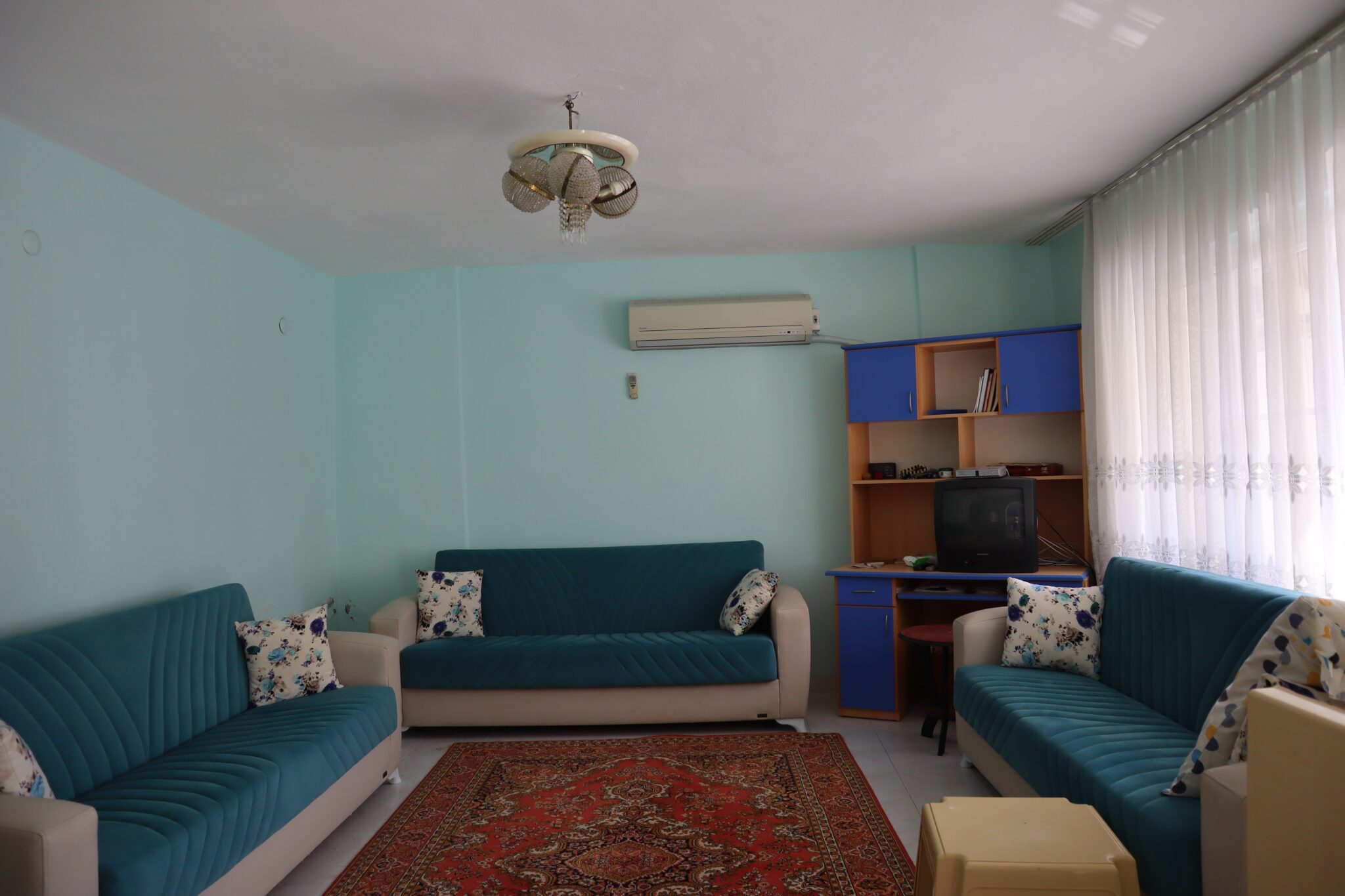 Mersin Erdemli Tömük Akın Sitesi 2+1 Wohnung zu verkaufen