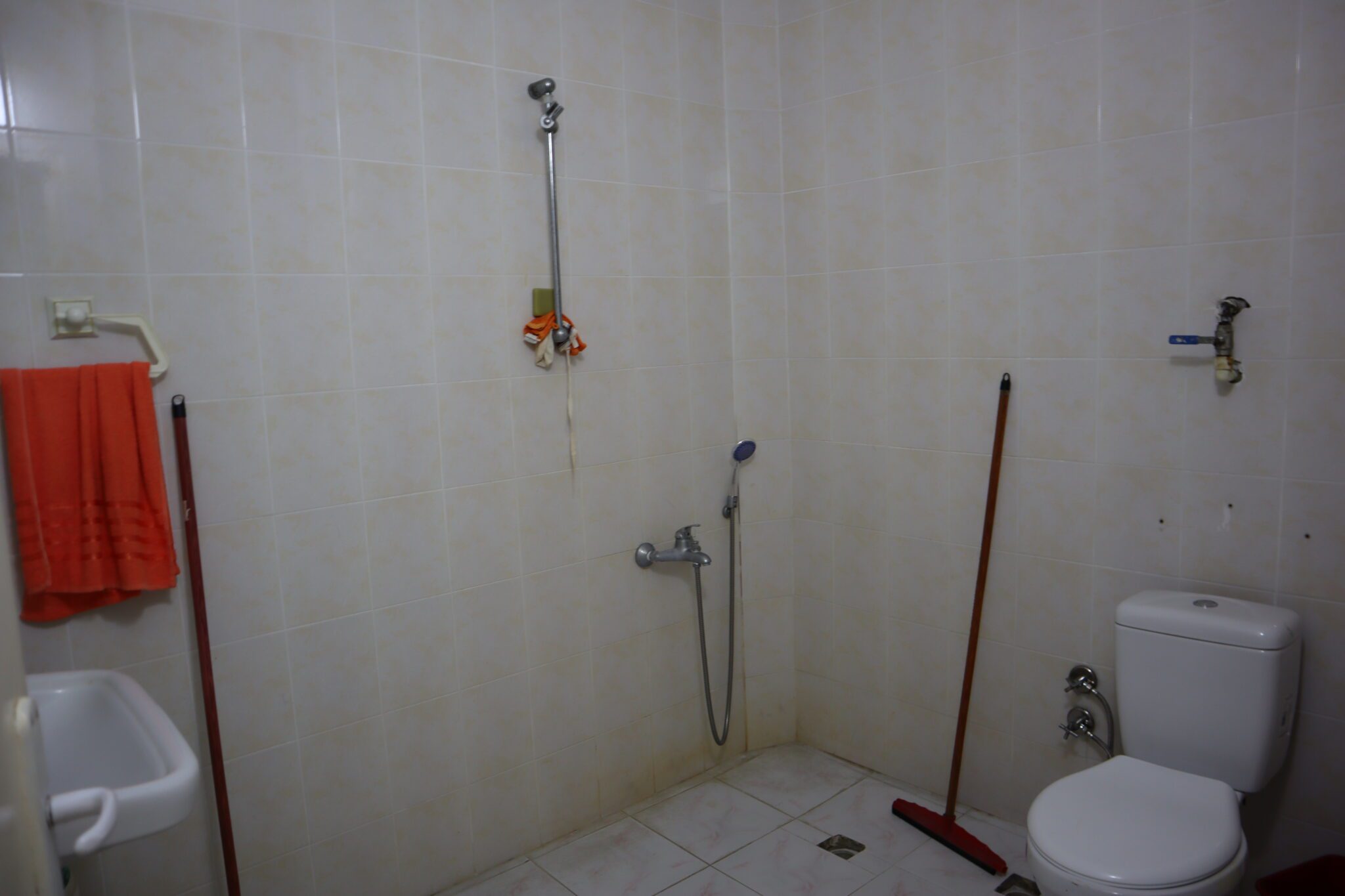 Mersin Erdemli Tömük Akın Sitesi 2+1 Wohnung zu verkaufen