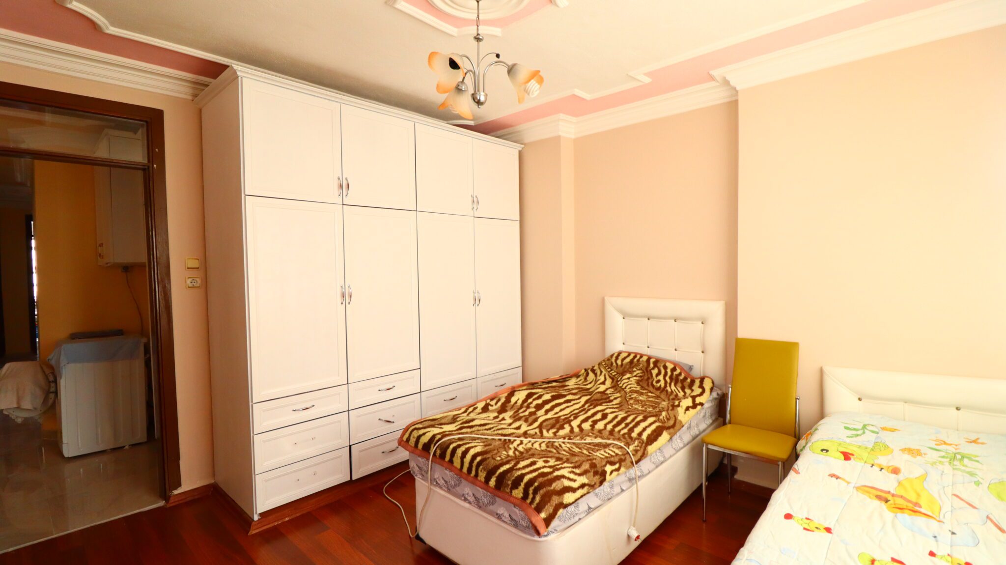 Erdemli Tömük Seyranbağları Satılık 3+1 Daire