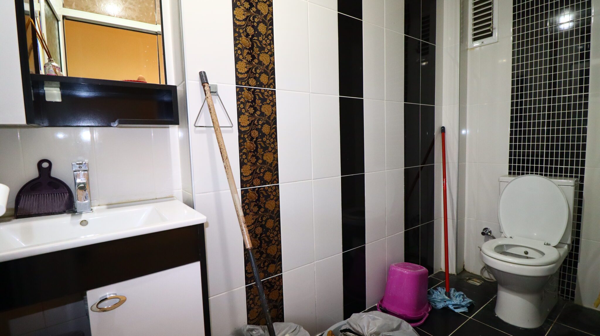 Erdemli Tömük Seyranbağları Satılık 3+1 Daire