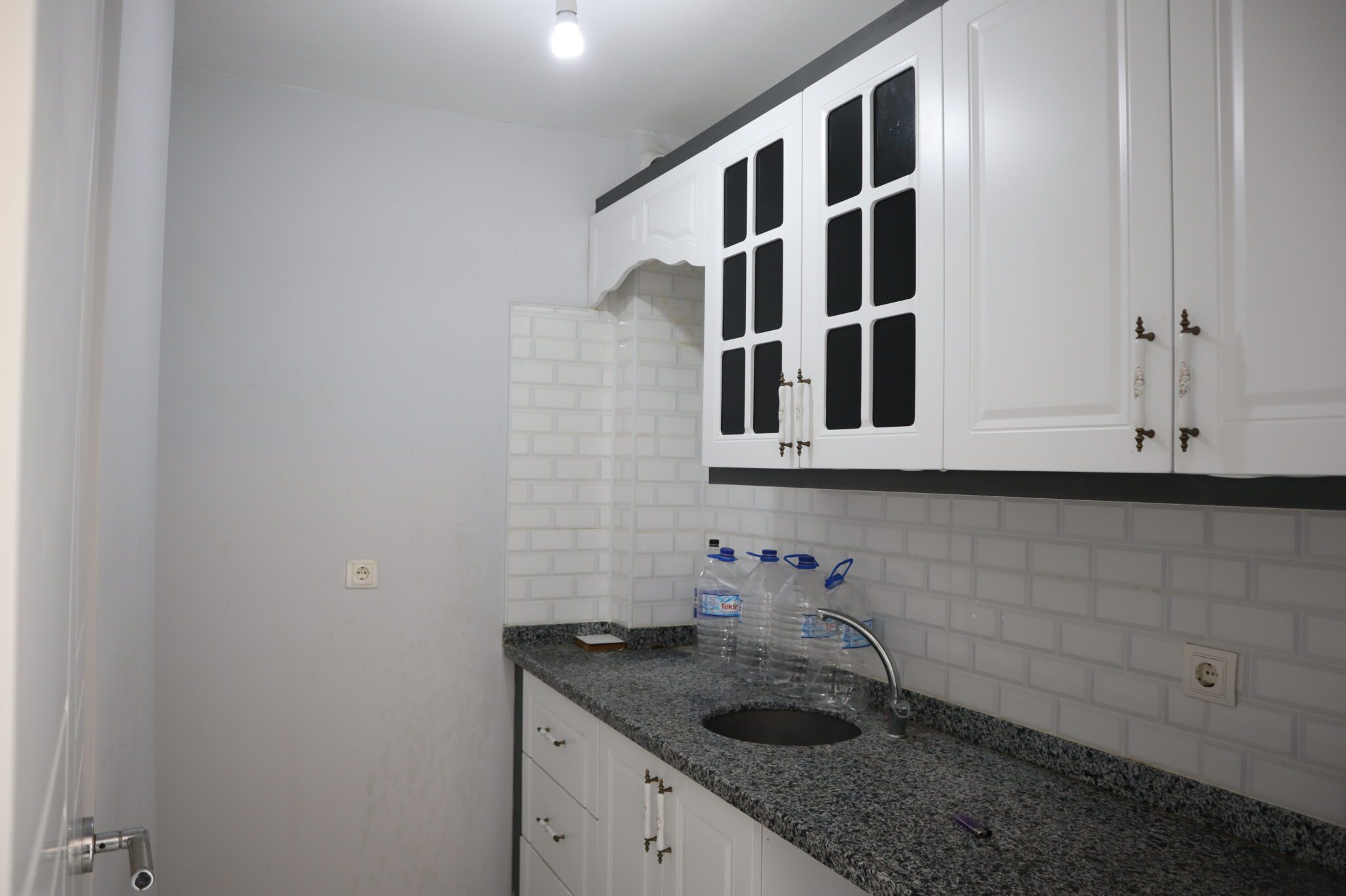 Mersin Erdemli Alata Yeni Adliye Civarı Satılık 1+1 Daire