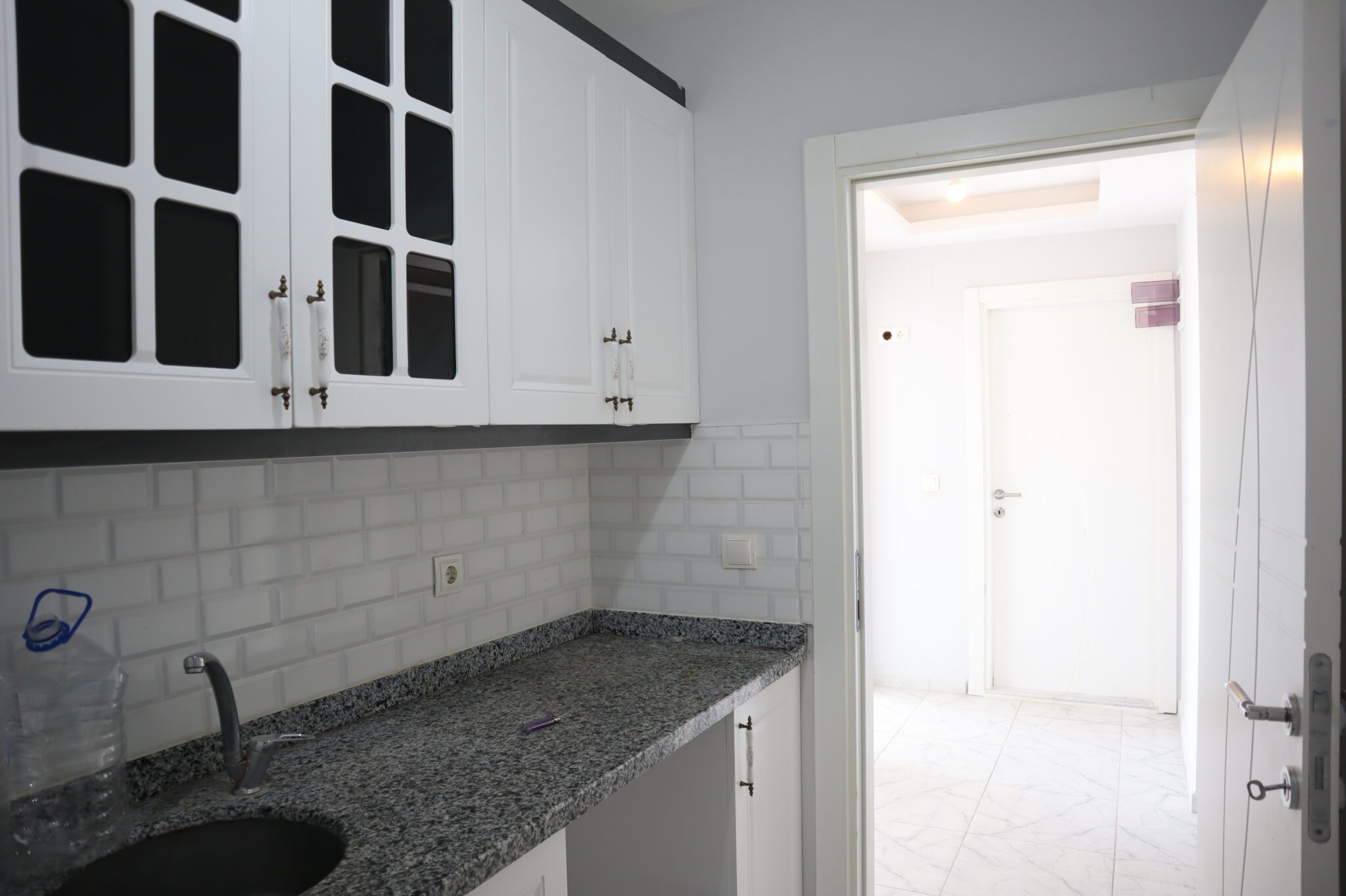 Mersin Erdemli Alata Yeni Adliye Civarı Satılık 1+1 Daire