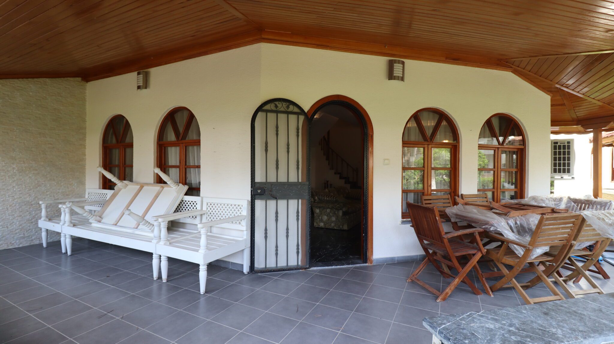 Mersin Erdemli Kargıpınarı Surf Villa's Triplex villa te koop