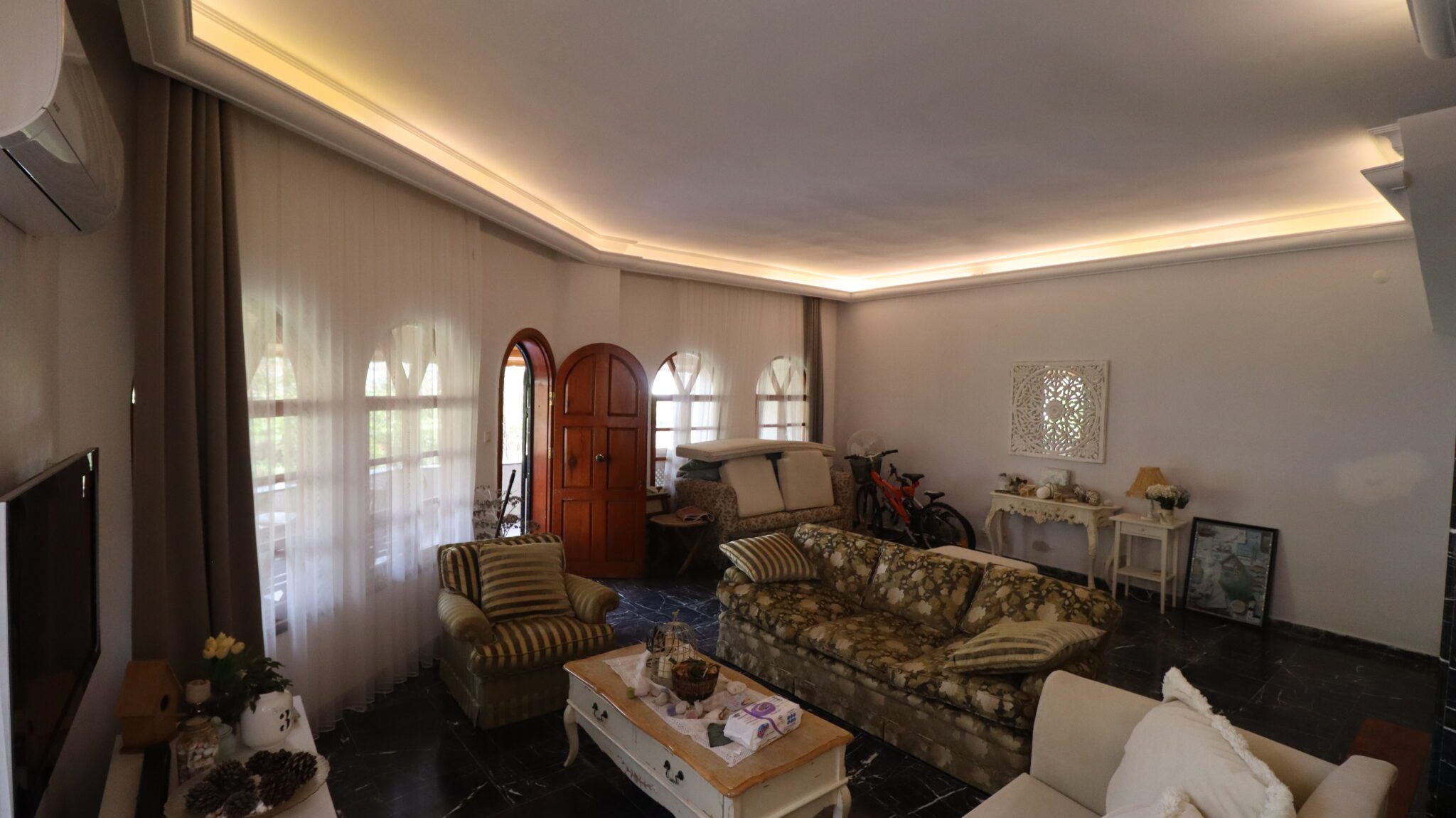 Mersin Erdemli Kargıpınarı Surf Villa's Triplex villa te koop