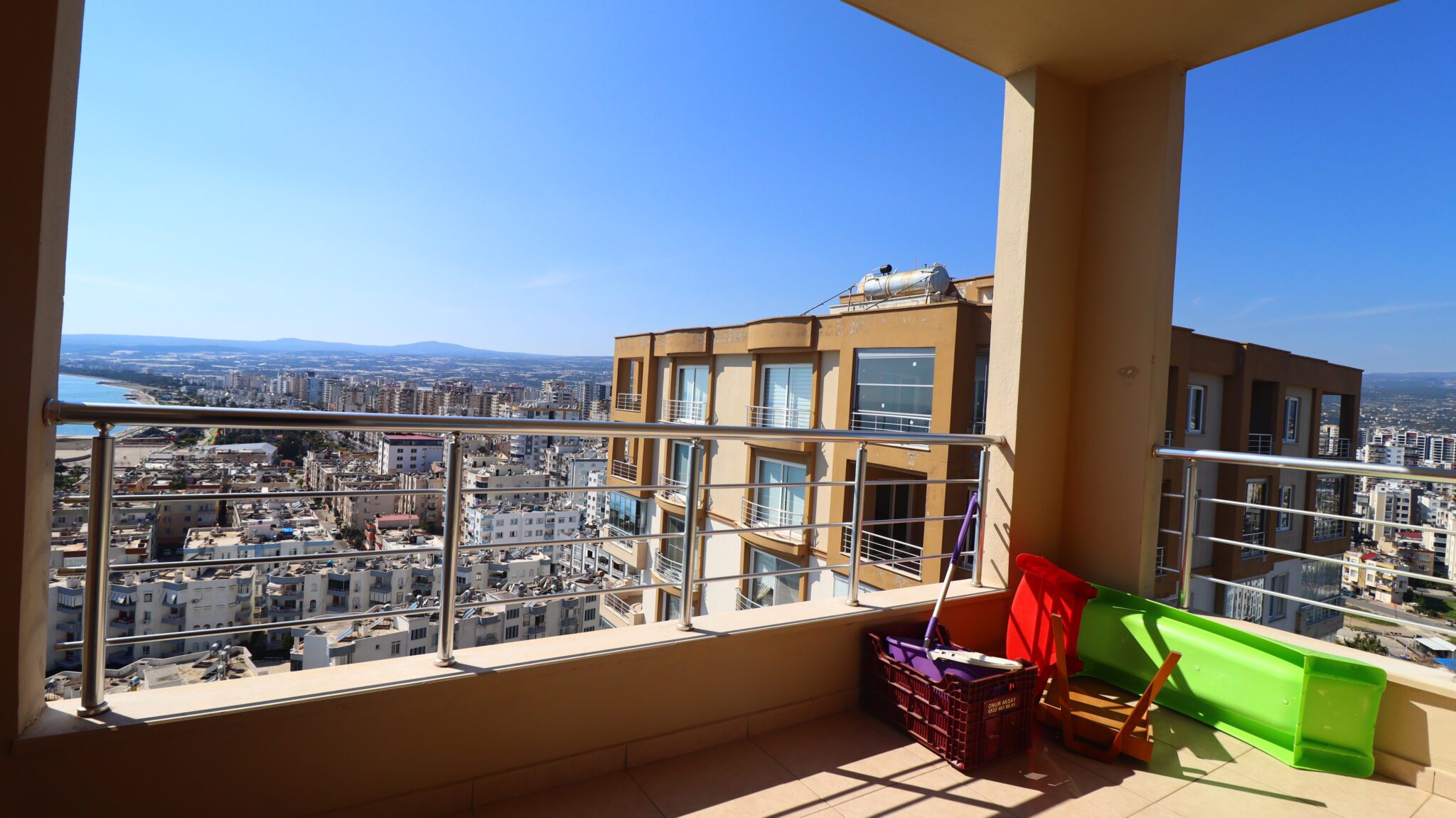Mersin Erdemli Alatapark Denize Sıfır Satılık Bakımlı 4+1 Daire