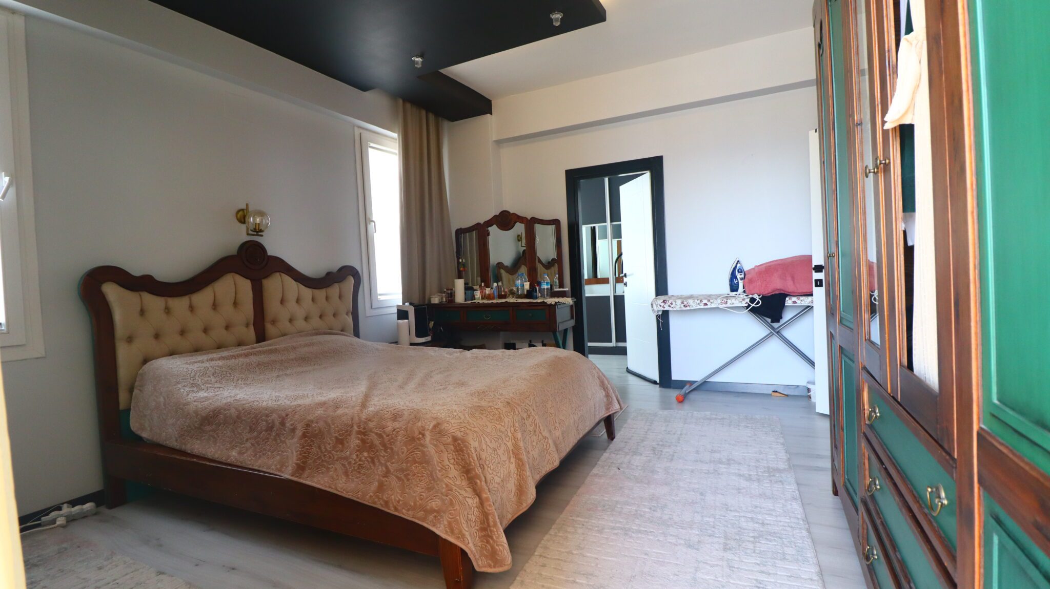 Mersin Erdemli Alatapark Denize Sıfır Satılık Bakımlı 4+1 Daire