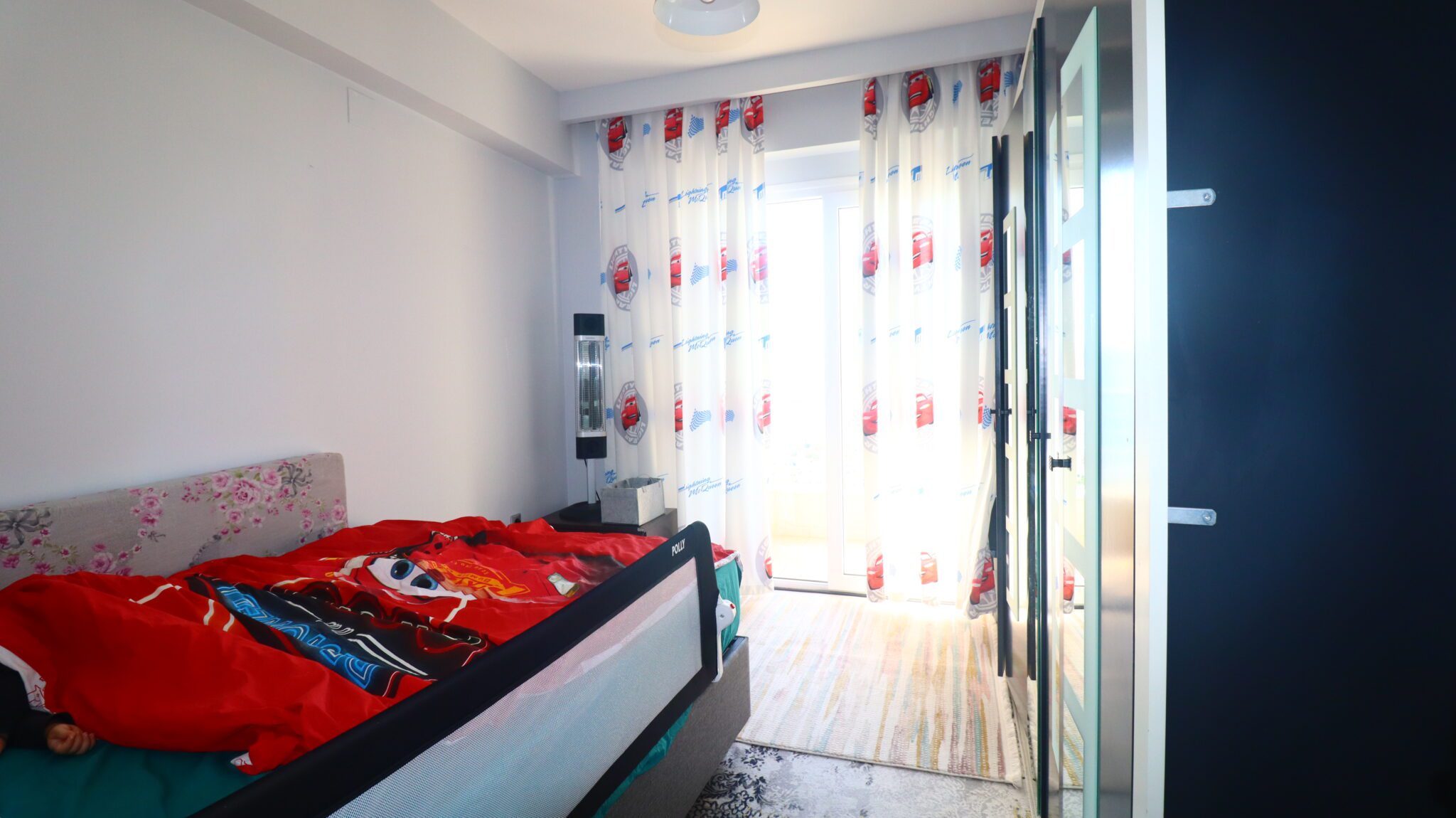 Mersin Erdemli Alatapark Denize Sıfır Satılık Bakımlı 4+1 Daire