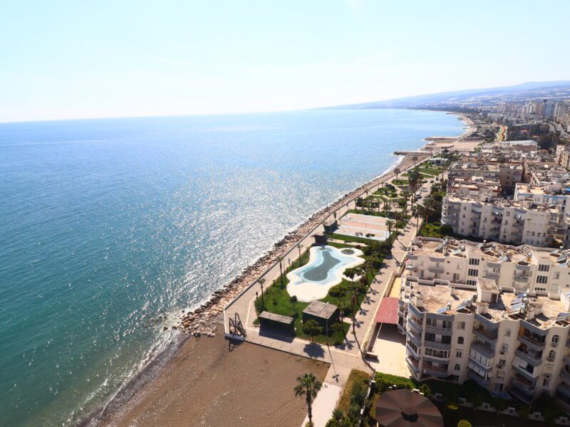 Mersin Erdemli Alatapark Denize Sıfır Satılık Bakımlı 4+1 Daire