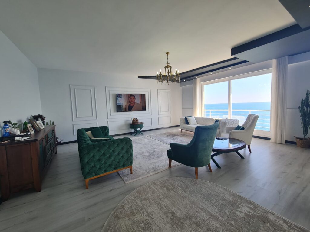 Mersin Erdemli Alatapark Denize Sıfır Satılık Bakımlı 4+1 Daire