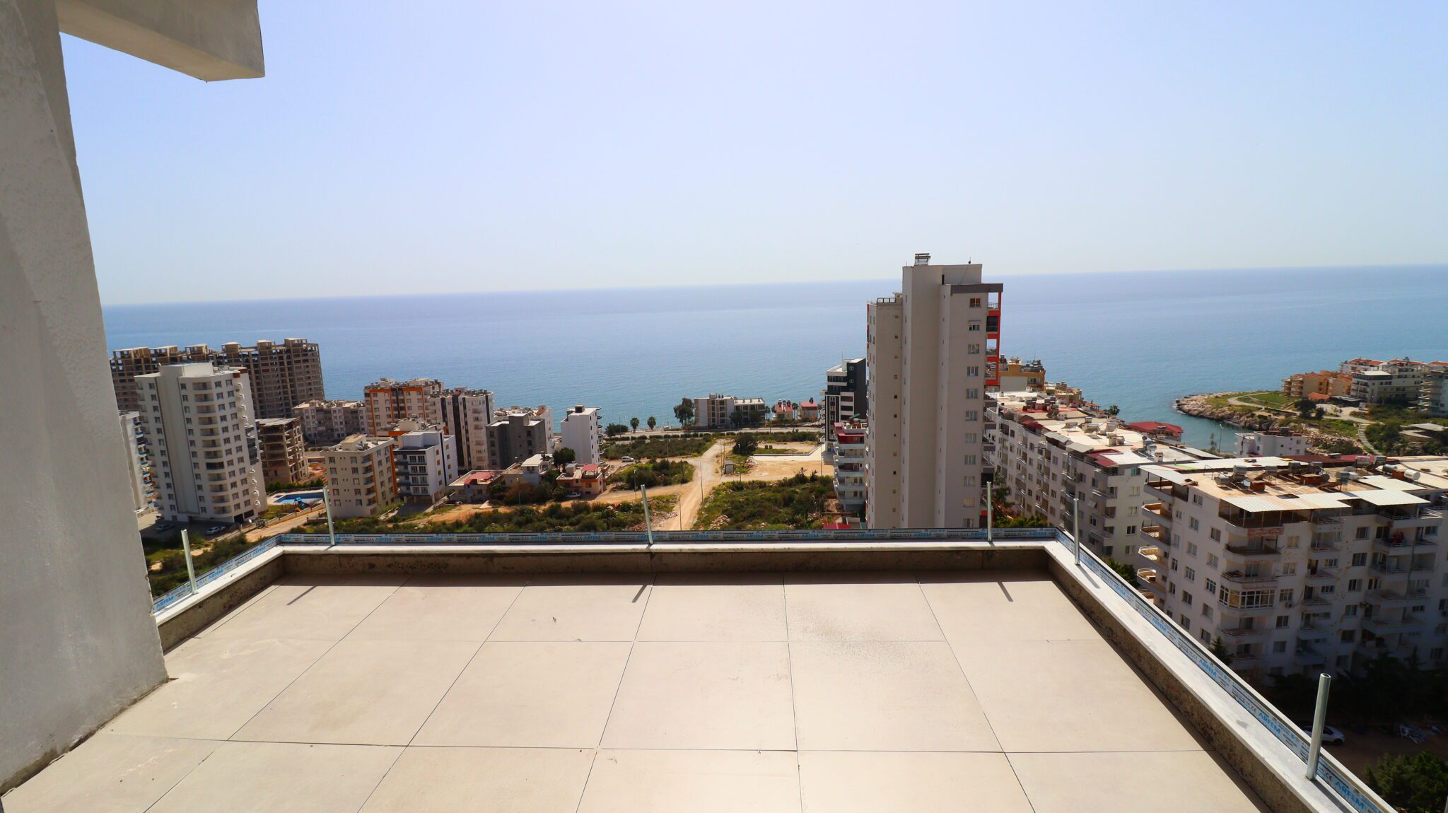 Mersin Erdemli Ayaş Alim Tower Satılık 2+1 Lüks Deniz Manzaralı Daire