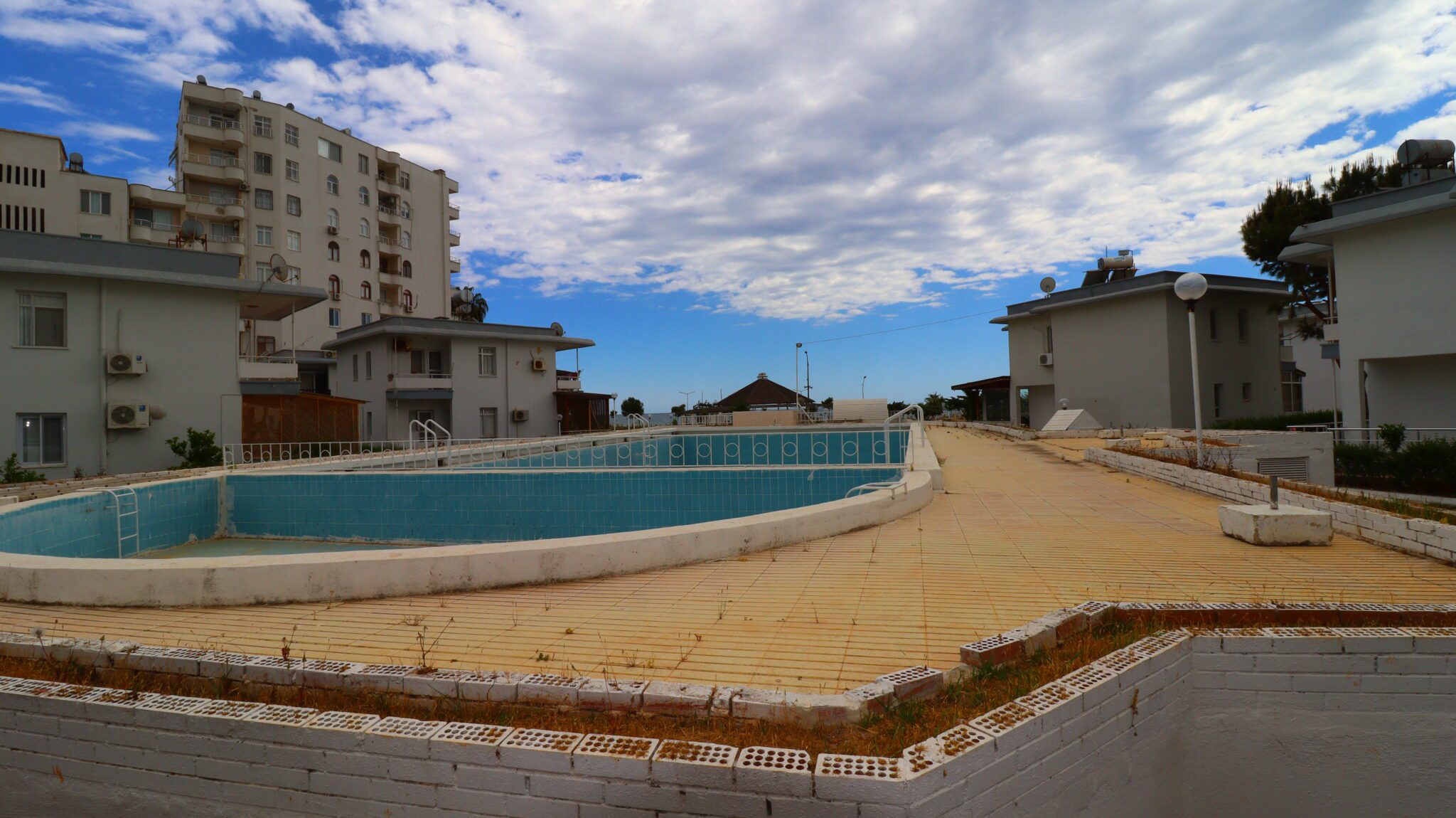 Mersin Erdemli Tömük Tatil Sitesi 2+1 Satılık Bakımlı Masrafsız Daire