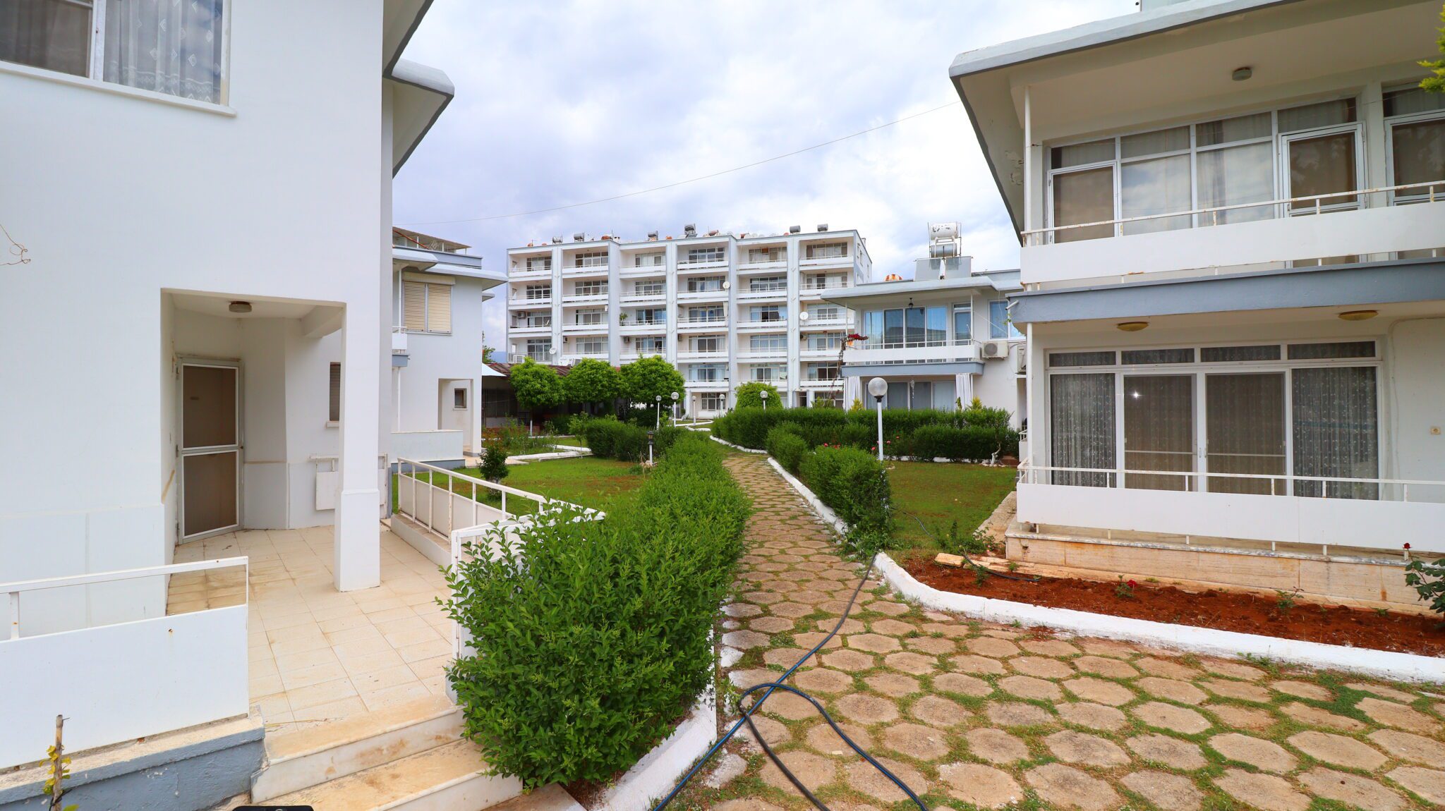 Mersin Erdemli Tömük Tatil Sitesi 2+1 Satılık Bakımlı Masrafsız Daire