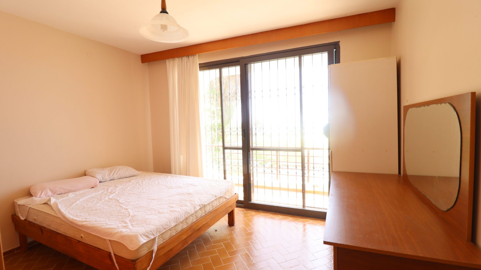 Mersin Erdemli Kargıpınarı Samanyolu Sitesi Denize Sıfır Satılık 2+1 Daire
