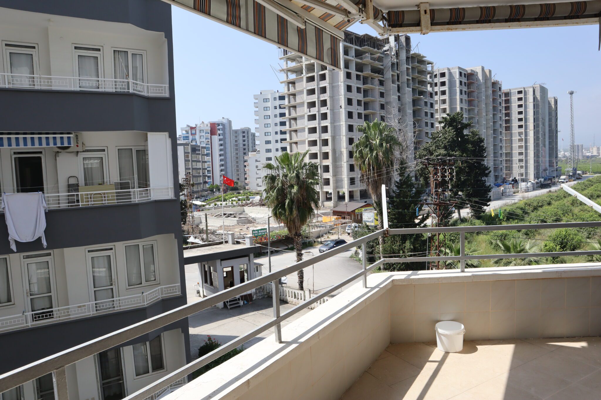 Mersin Erdemli Kargıpınarı  Kaykent Sitesi Eşyalı Satılık 2+1 Daire
