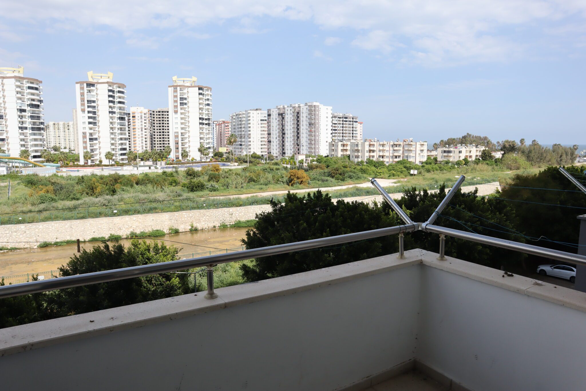 Mersin Erdemli Kargıpınarı Queenaba Sitesi Satılık 3+1 Bakımlı Daire