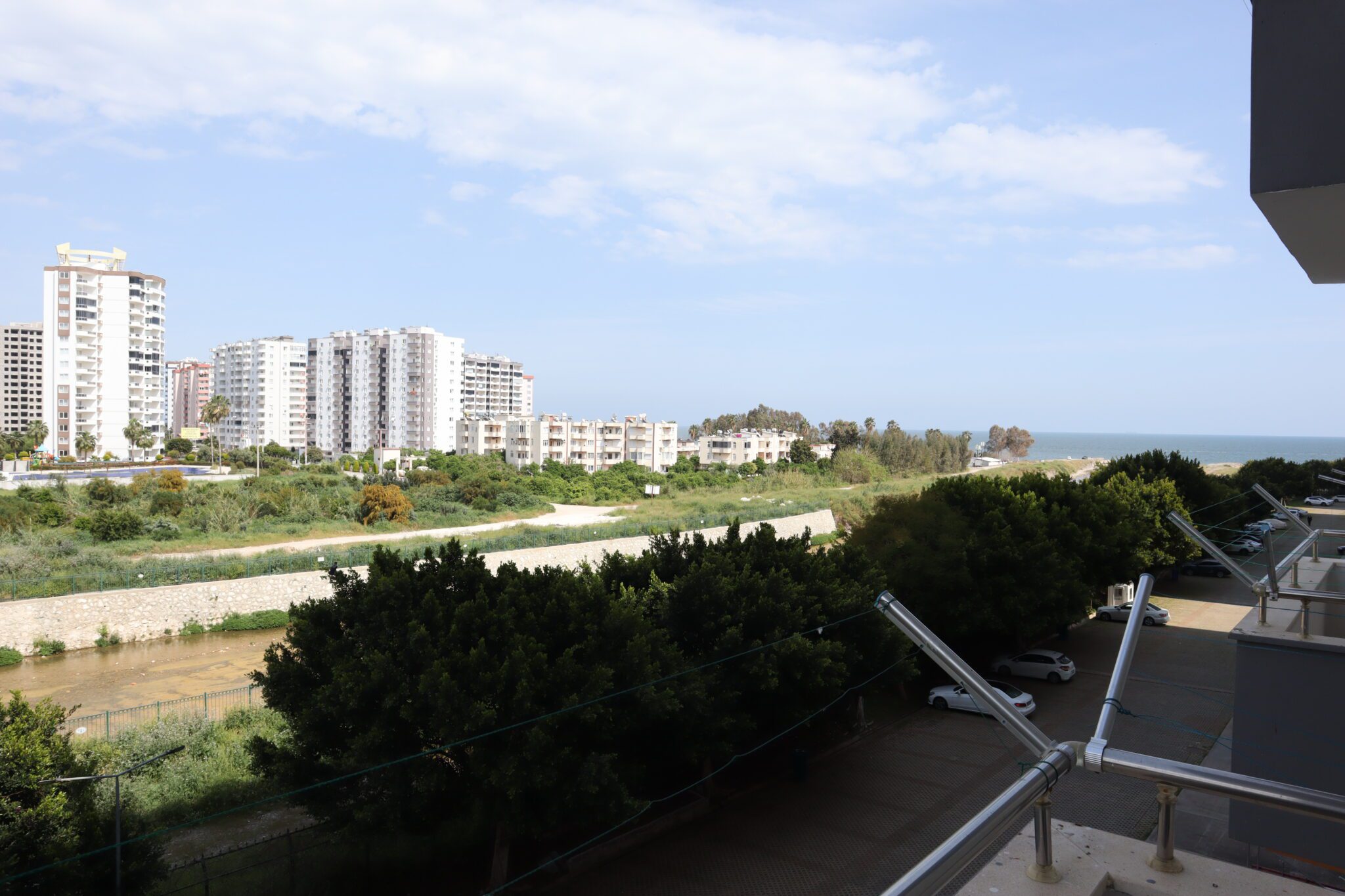 Mersin Erdemli Kargıpınarı Queenaba Sitesi Satılık 3+1 Bakımlı Daire