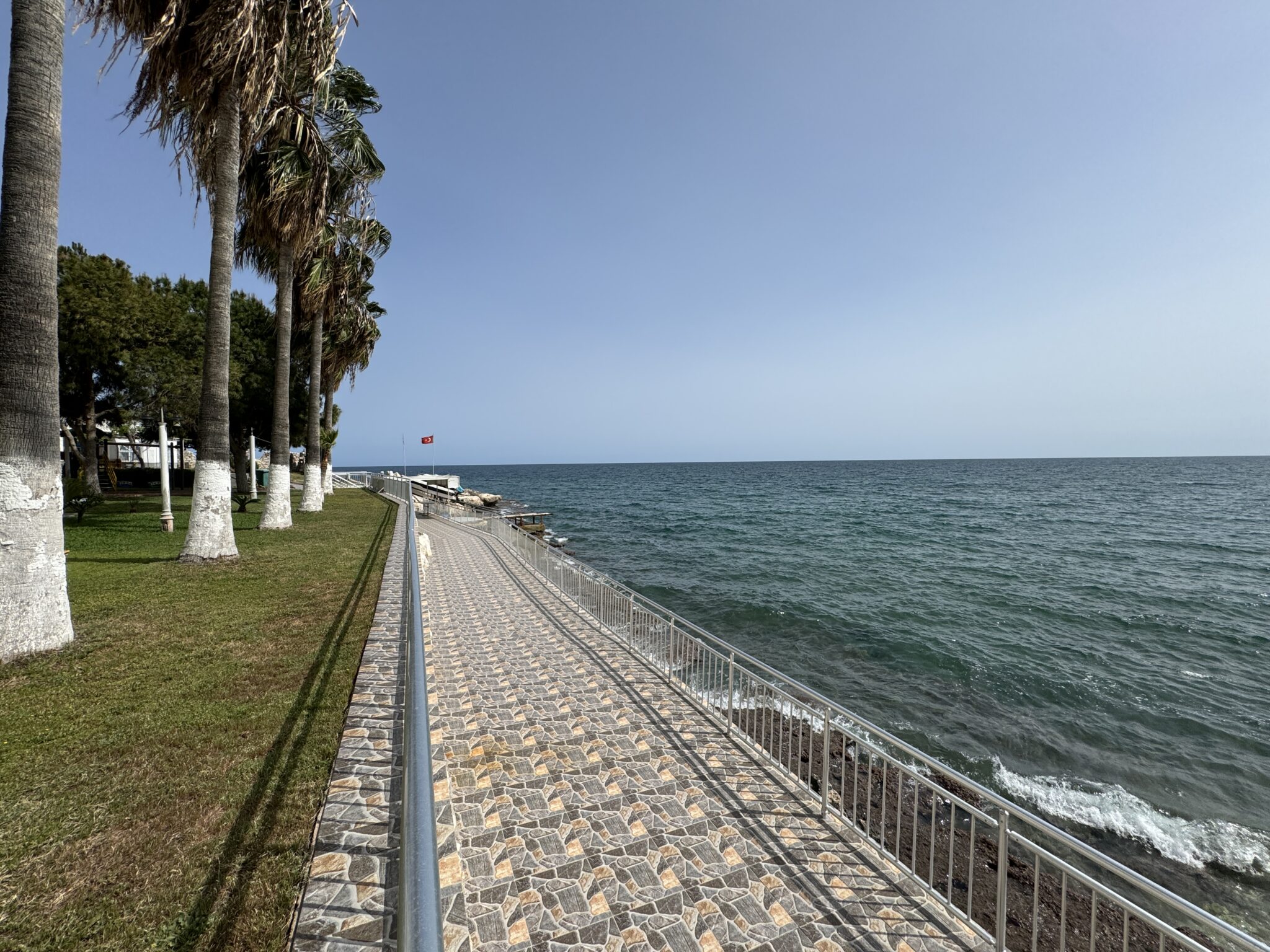 Mersin Erdemli Ayaş Denize Sıfır Sezen Sitesi Satılık 2+1 Daire