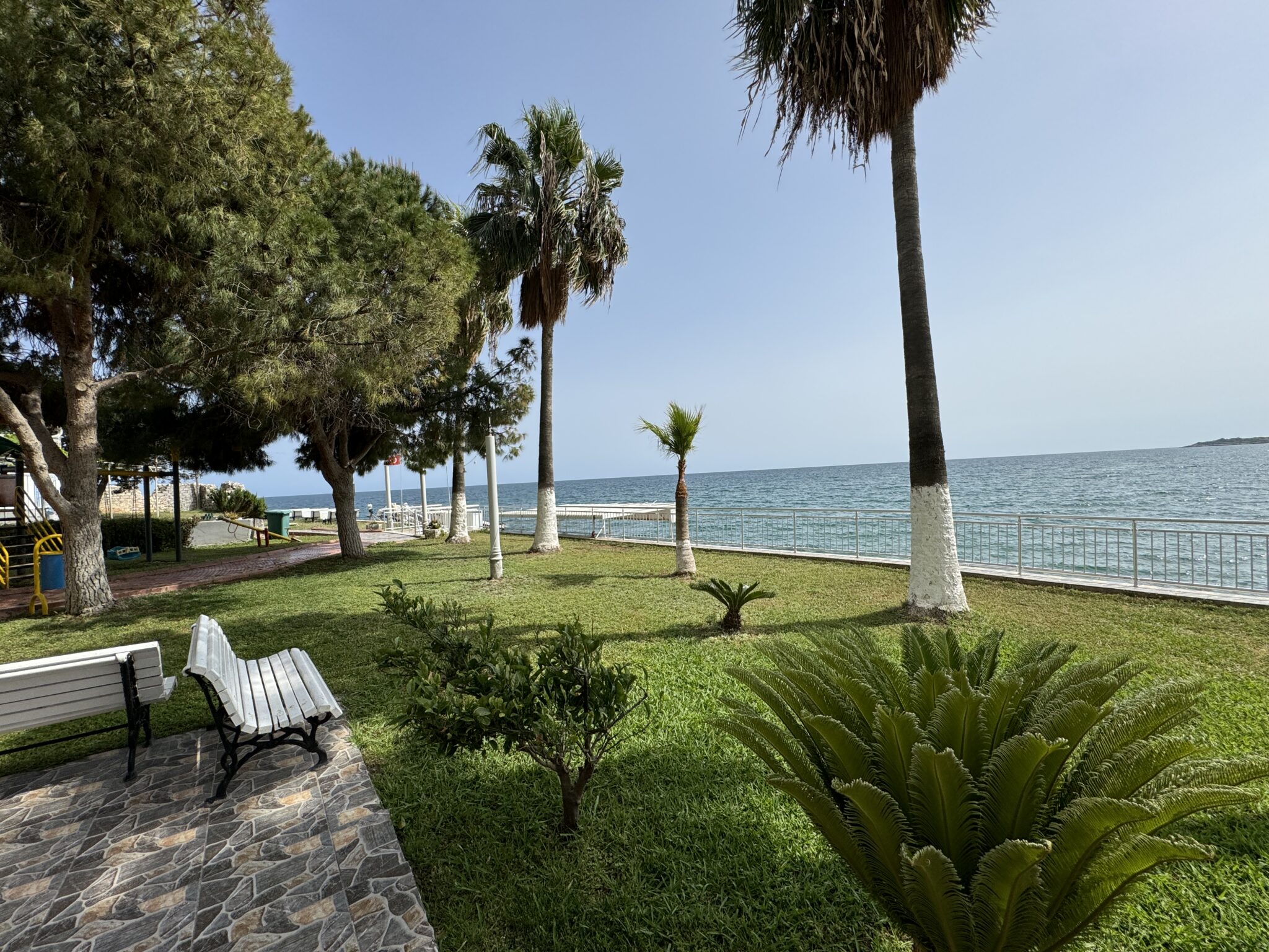 Mersin Erdemli Ayaş Denize Sıfır Sezen Sitesi Satılık 2+1 Daire
