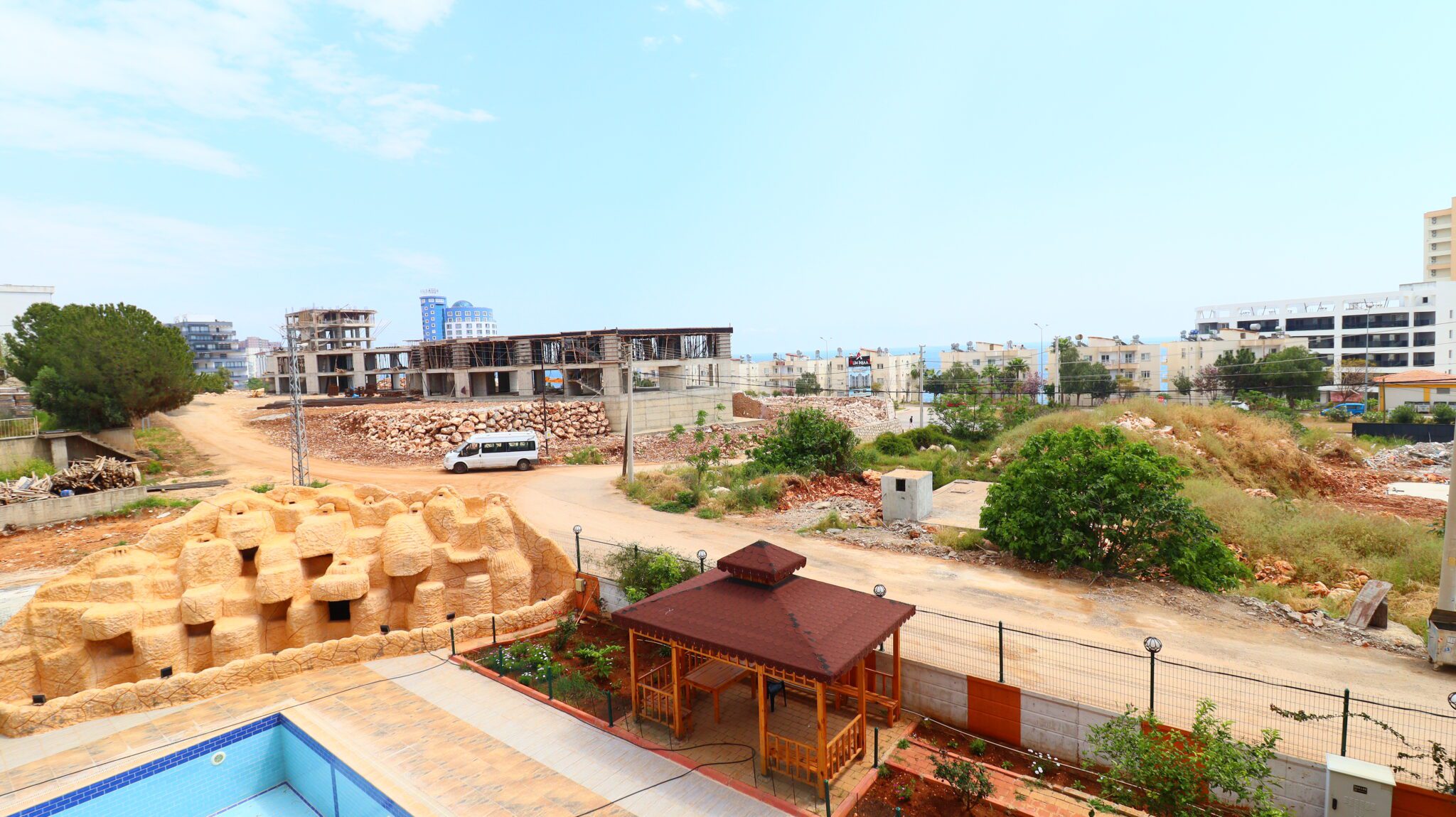 Mersin Erdemli Ayaş Mecitoğlu Sitesi Eşyalı Satılık 2+1 Masrafsız Daire