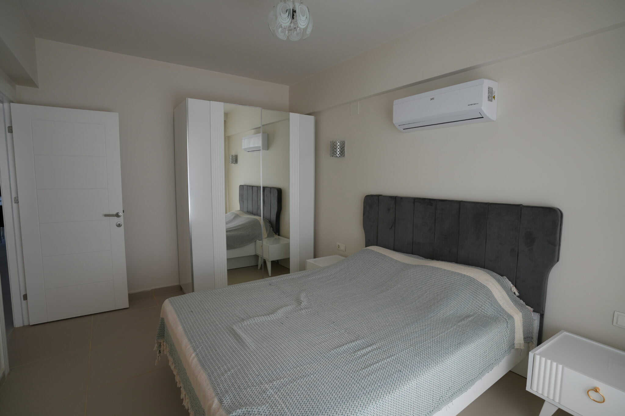 Mersin Erdemli Kargıpınarı Liparis Sunlife Eşyalı Kiralık  Deniz Manzaralı 2+1 Daire