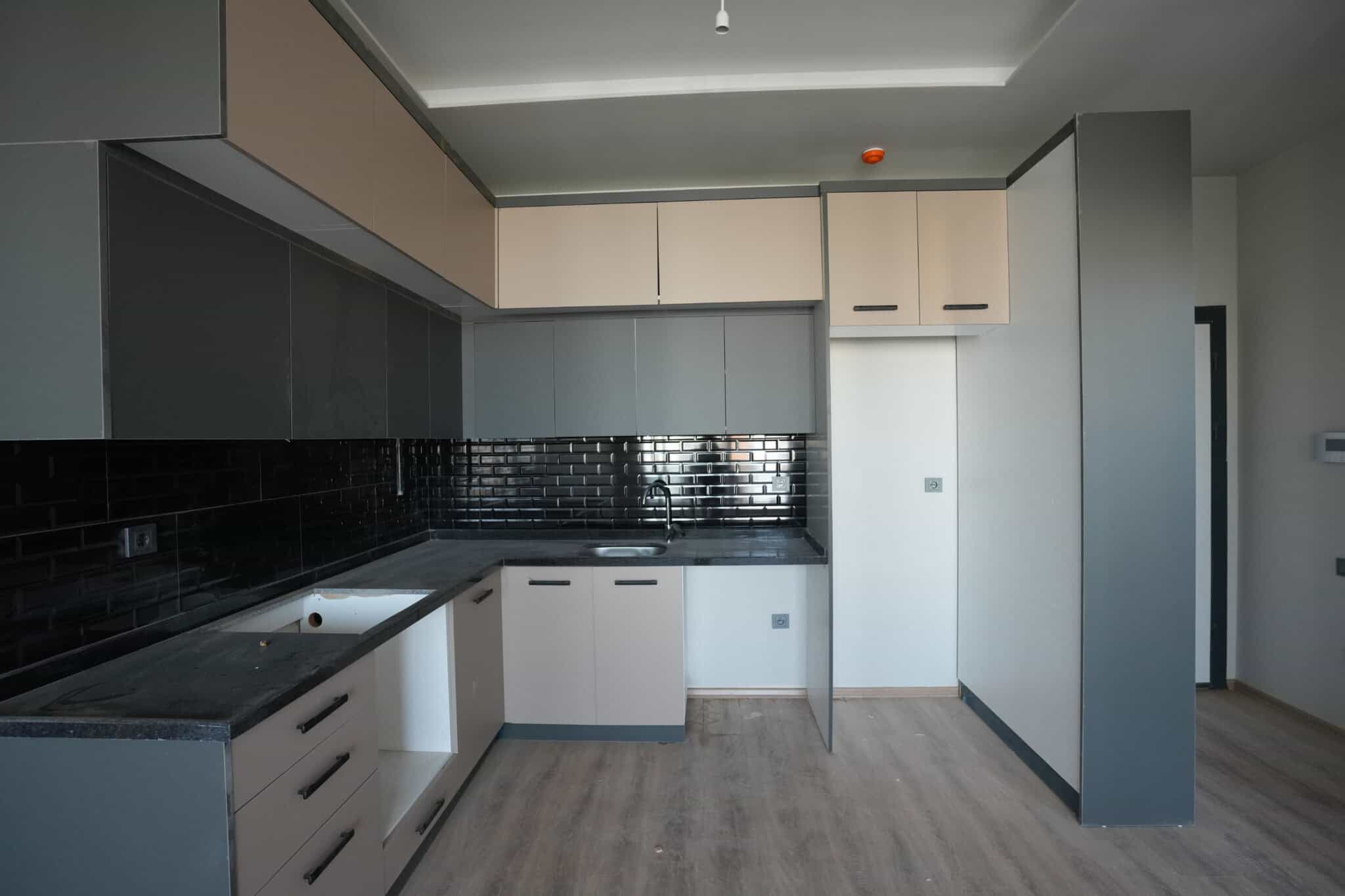 Mersin Erdemli Tömük Exen Satılık 1+1 Daire