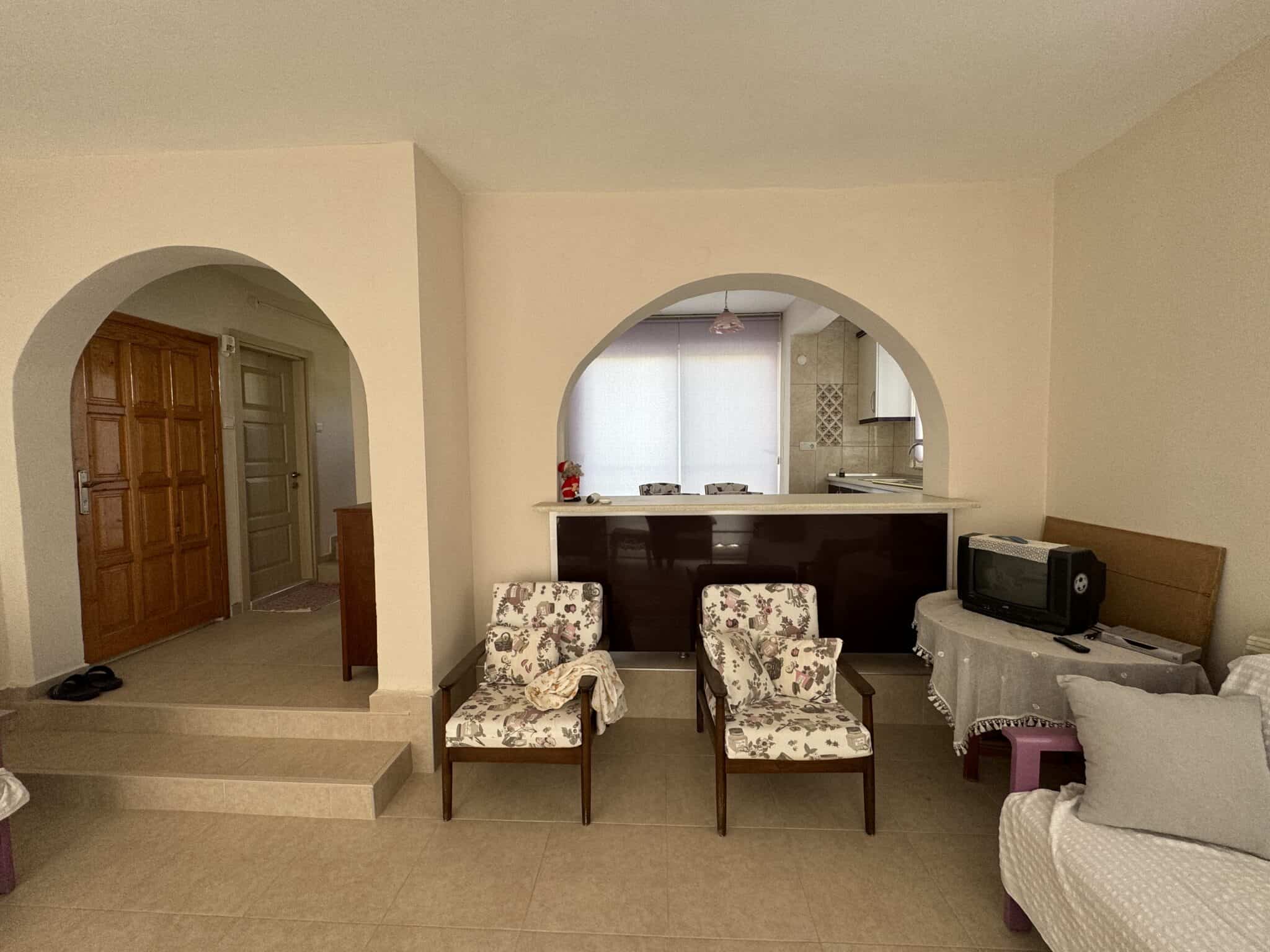 Mersin Silifke Arkum Mekan Sitesi Satılık Bakımlı 4+1 Villa