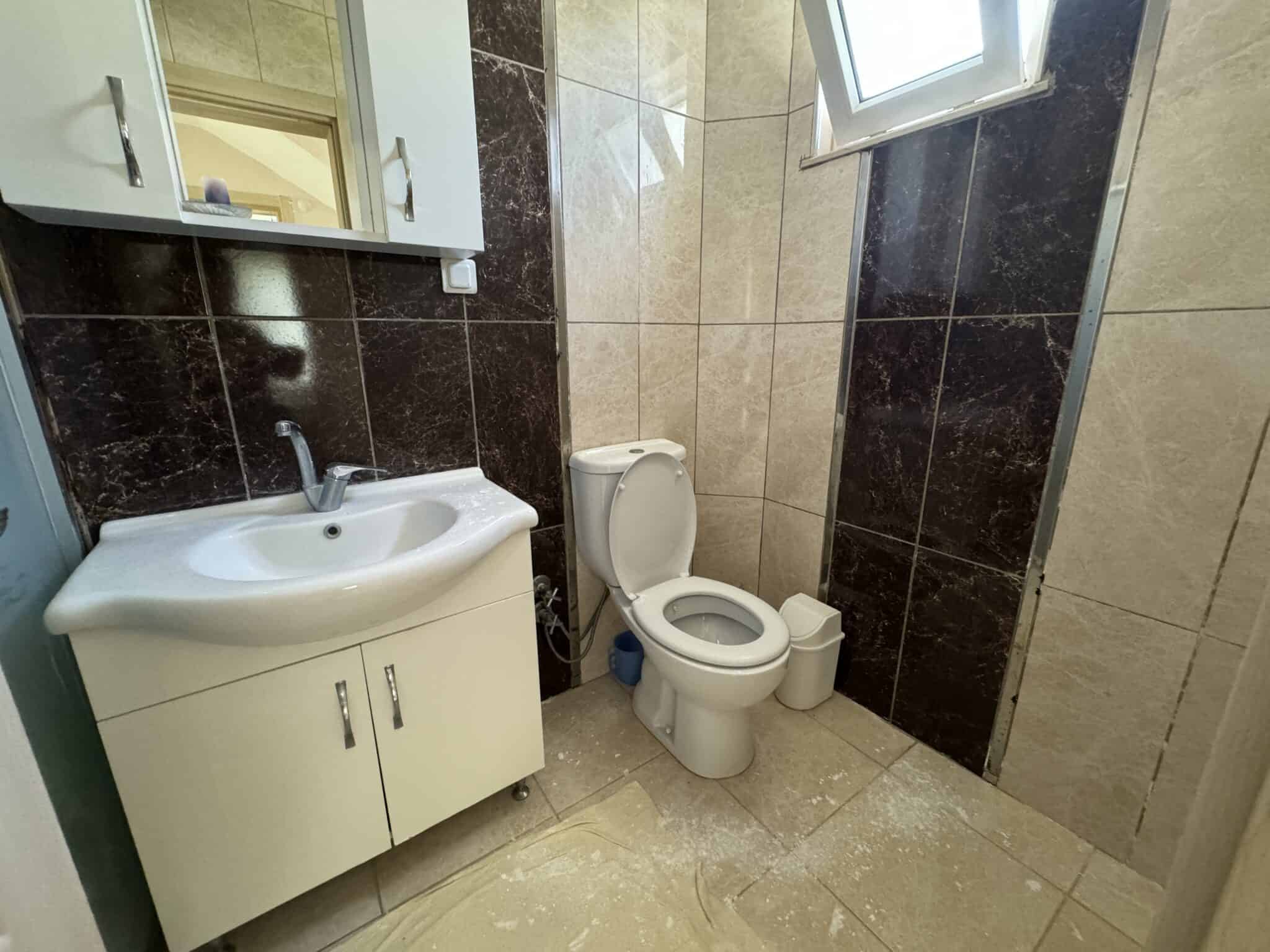 Mersin Silifke Arkum Mekan Sitesi Satılık Bakımlı 4+1 Villa