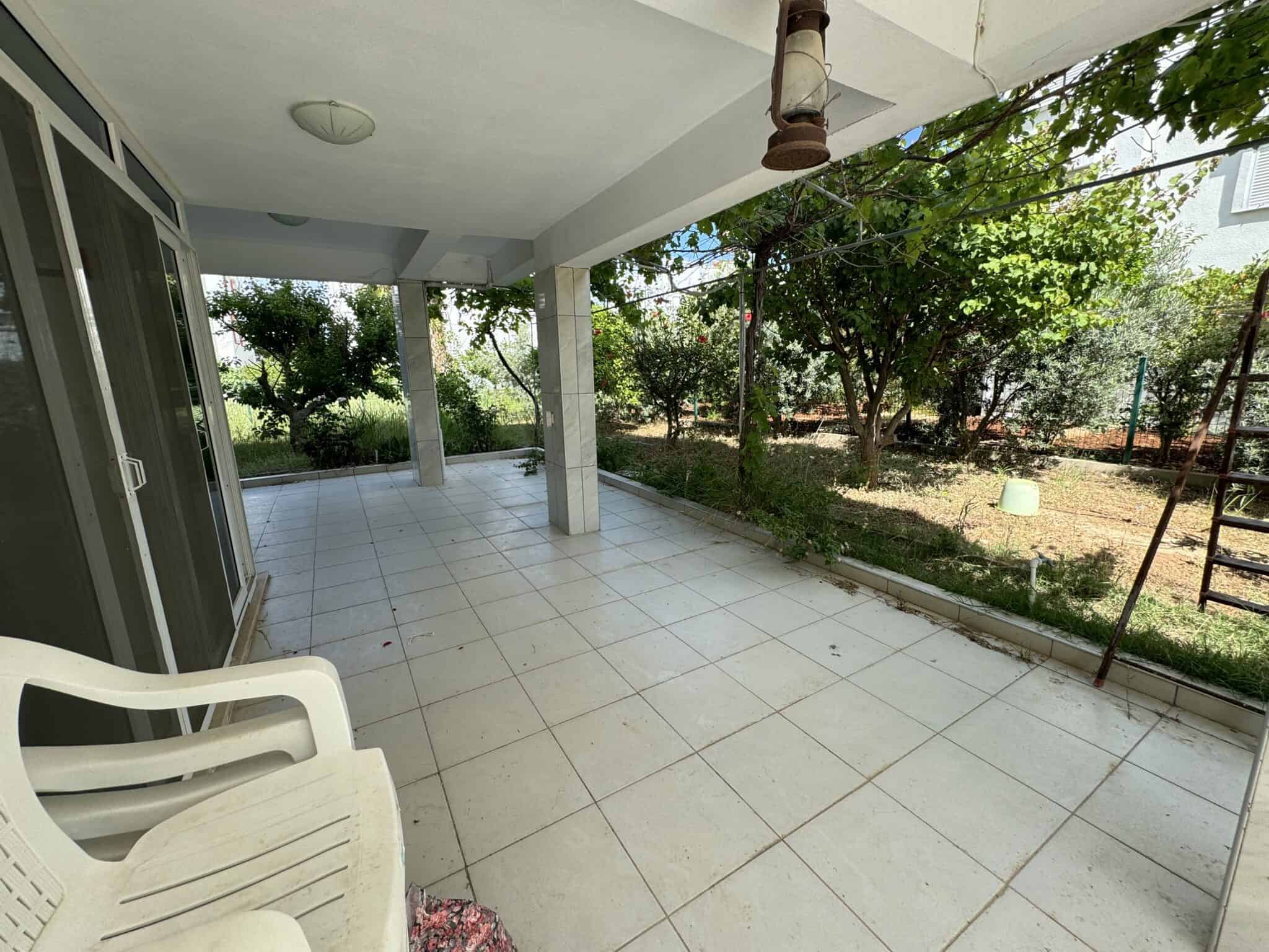 Mersin Silifke Arkum Mekan Sitesi Satılık Bakımlı 4+1 Villa