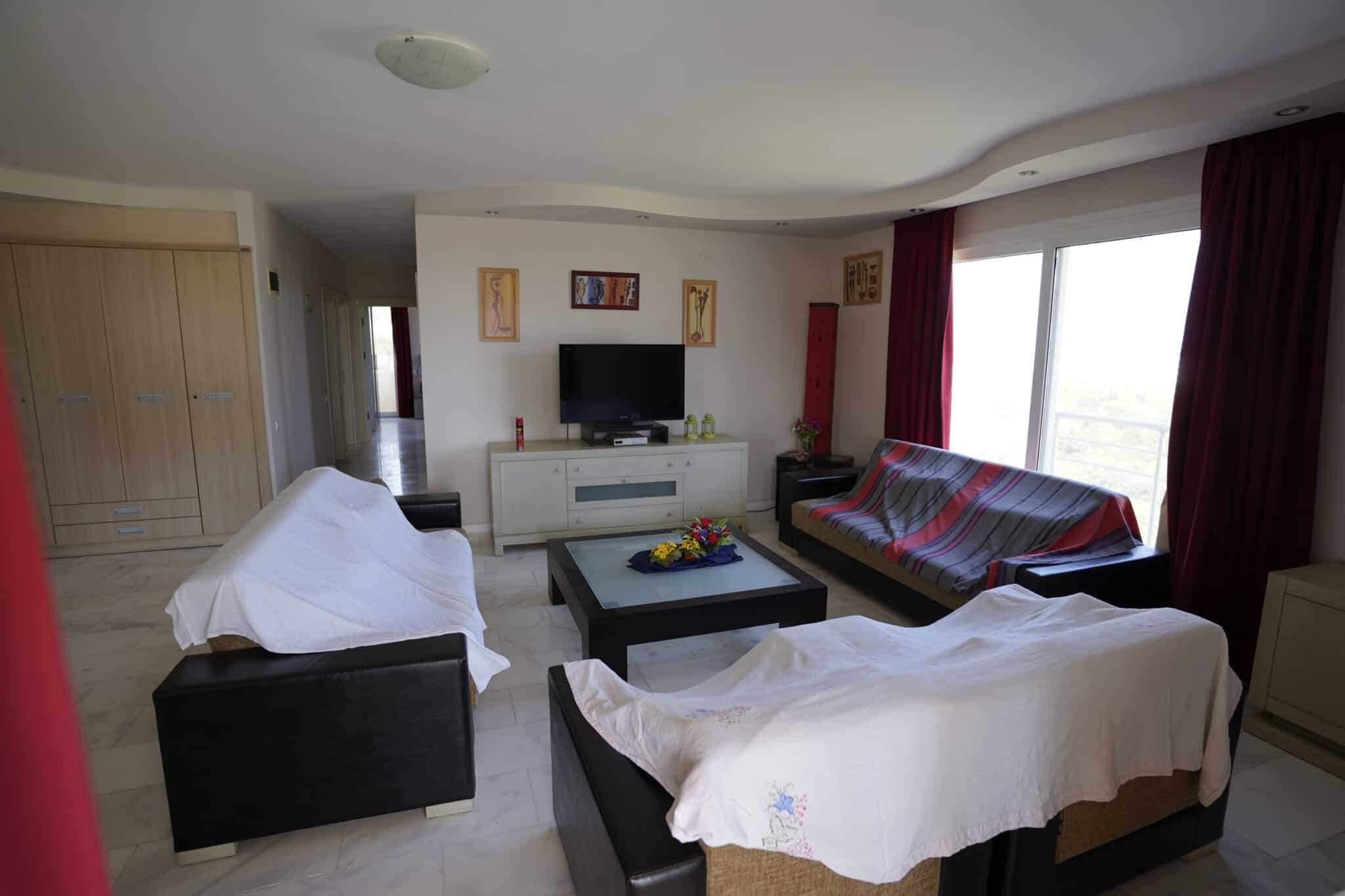 Mersin Erdemli Ayaş Larissa Sitesi Yıllık Kiralık 3+1 Eşyalı Daire
