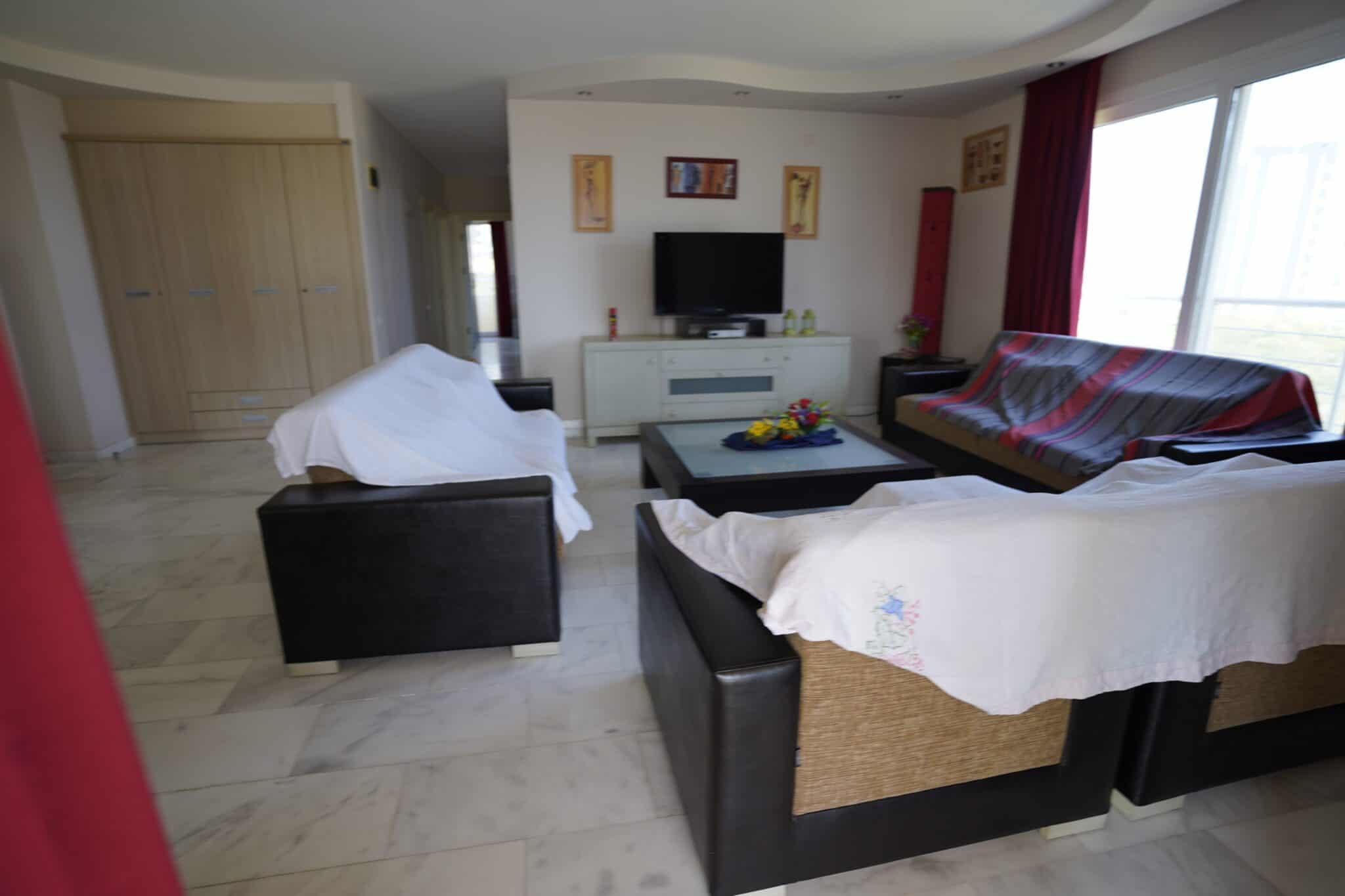 Mersin Erdemli Ayaş Larissa Sitesi Yıllık Kiralık 3+1 Eşyalı Daire
