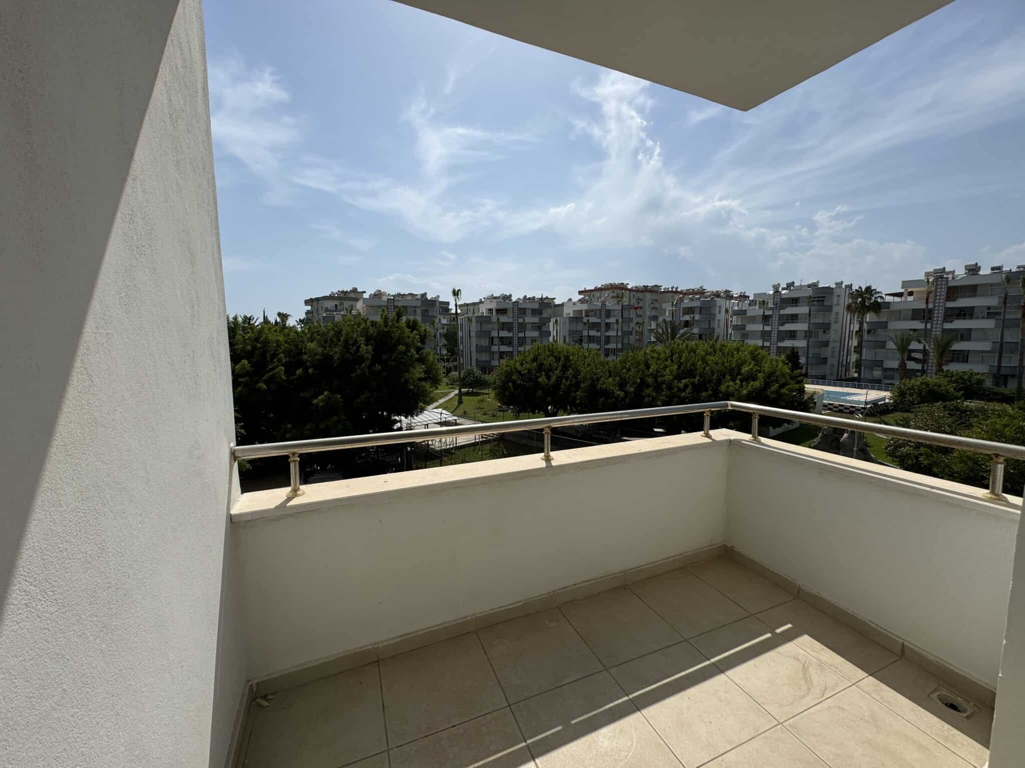 Mersin Erdemli Denize Sıfır Queenaba Sitesi Satılık Köşe Daire E Blok