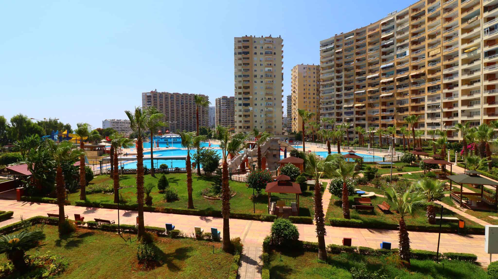 Mersin Erdemli Tömük Flamingo 4 Sitesi Eşyalı Satılık 3+1 Köşe Daire