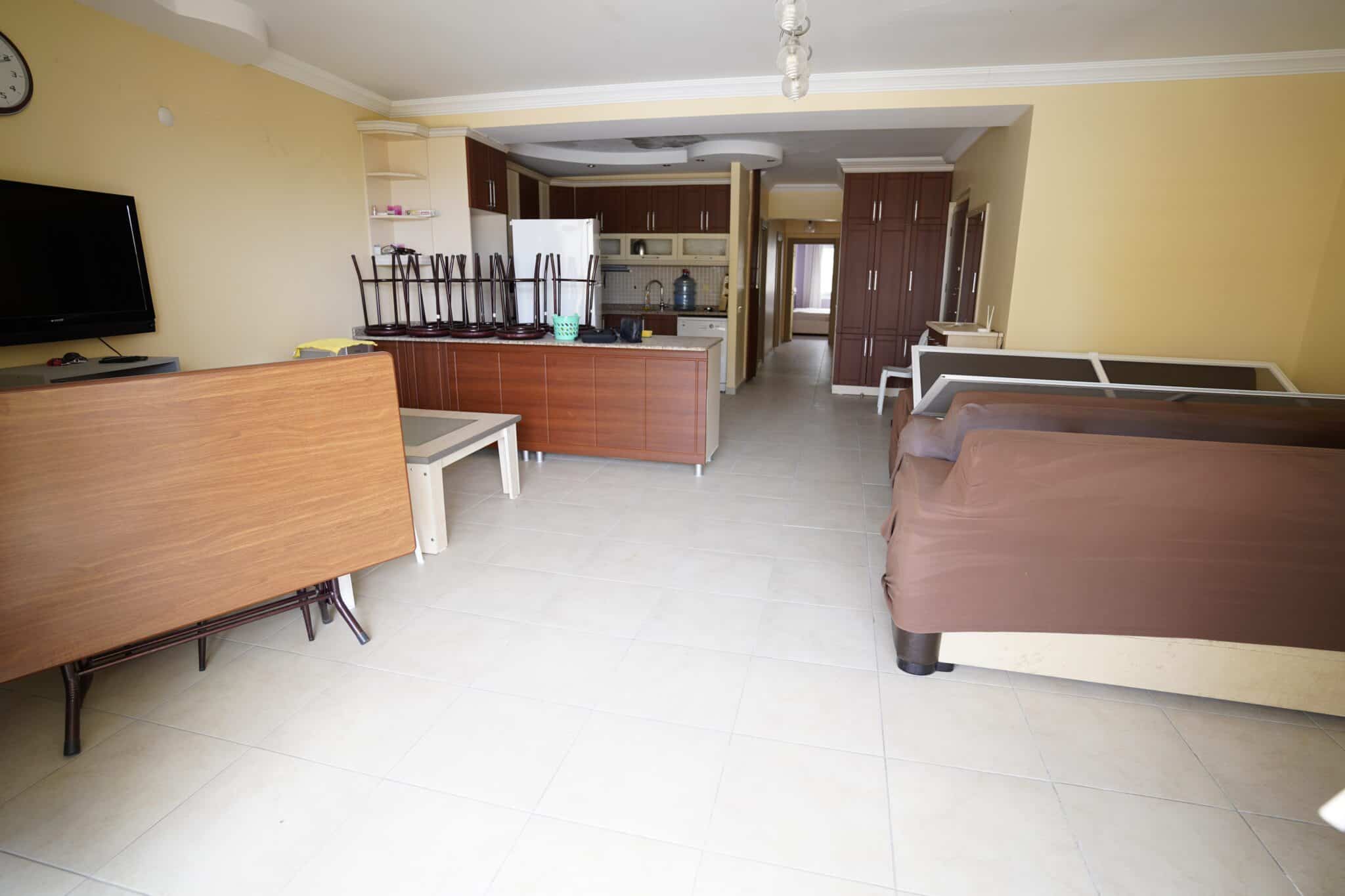 Mersin Erdemli Tömük Flamingo 8 Sitesi  Eşyalı Satılık 3+1 Köşe Daire