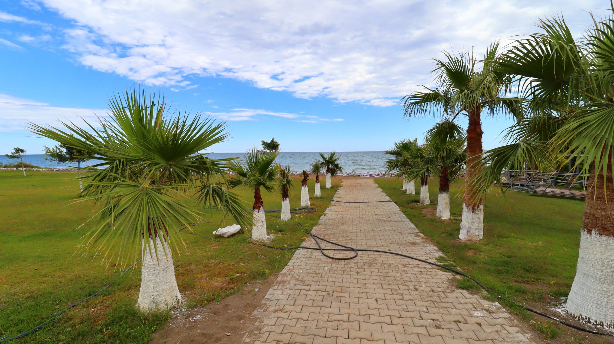 Mersin Erdemli Tömük Tatil Sitesi Eşyalı Satılık 2+1 Bakımlı Daire
