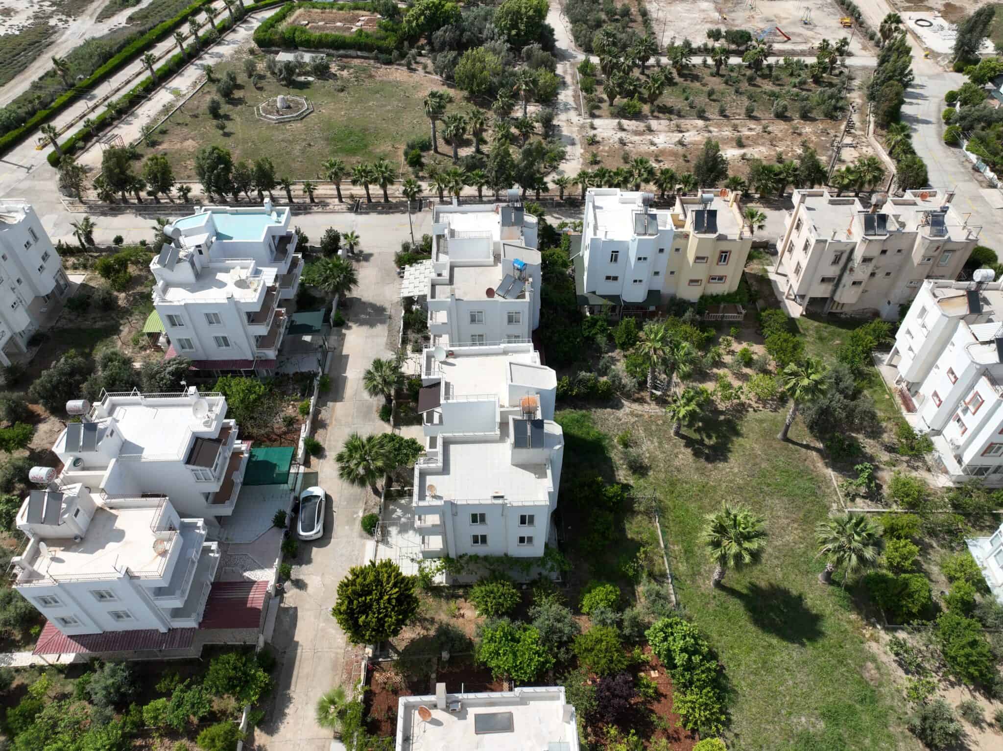 Mersin Silifke Arkum Mekan Sitesi Satılık Bakımlı 4+1 Villa