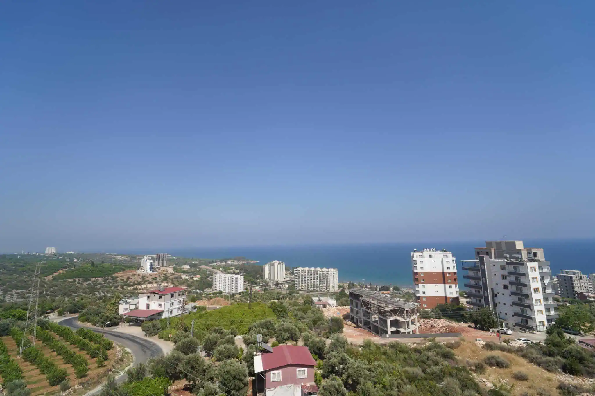 Mersin Erdemli Ayaş Atılım Konutları Satılık 2+1 Eşyalı Lüks Daire