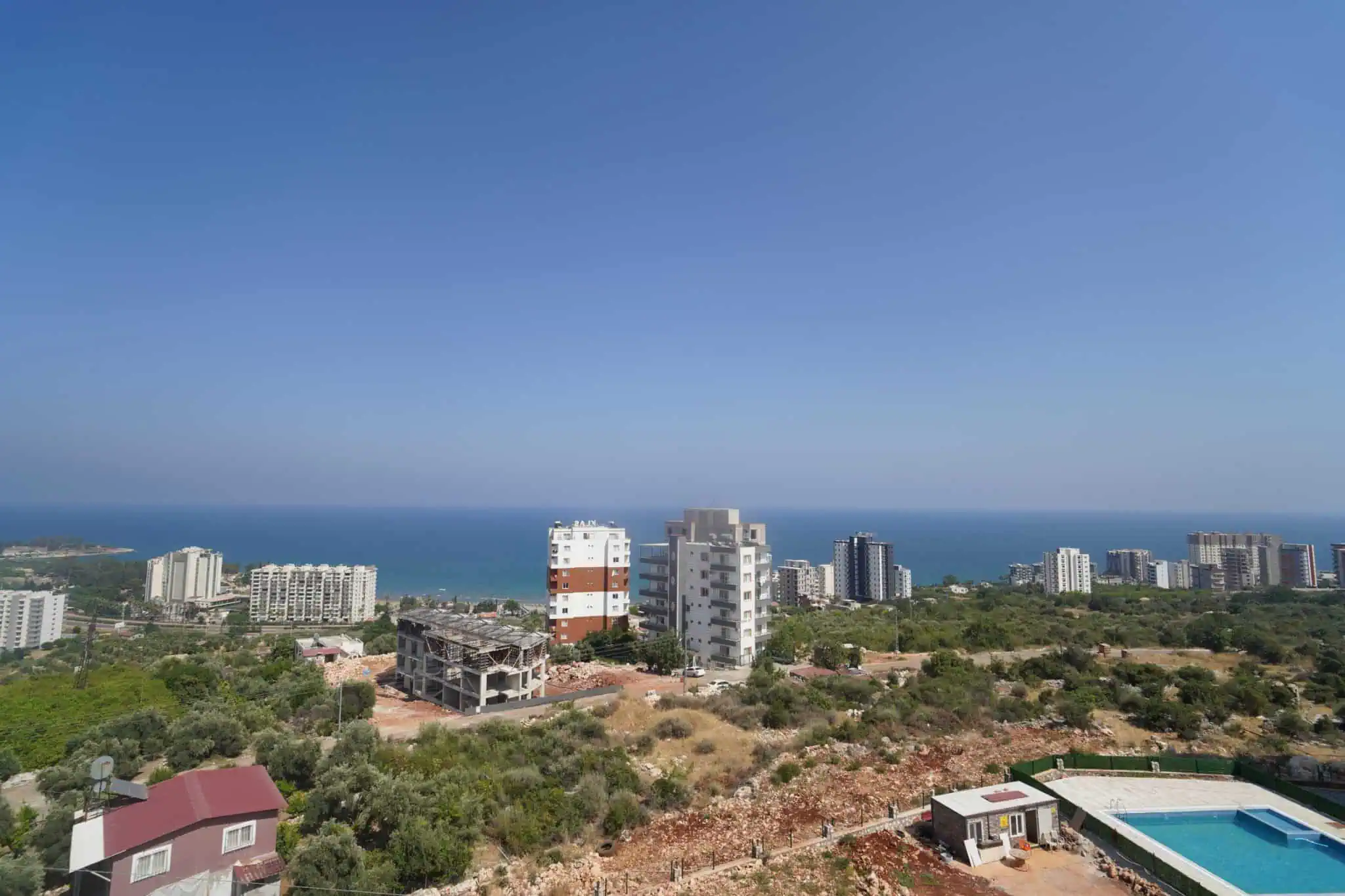 Mersin Erdemli Ayaş Atılım Konutları Satılık 2+1 Eşyalı Lüks Daire