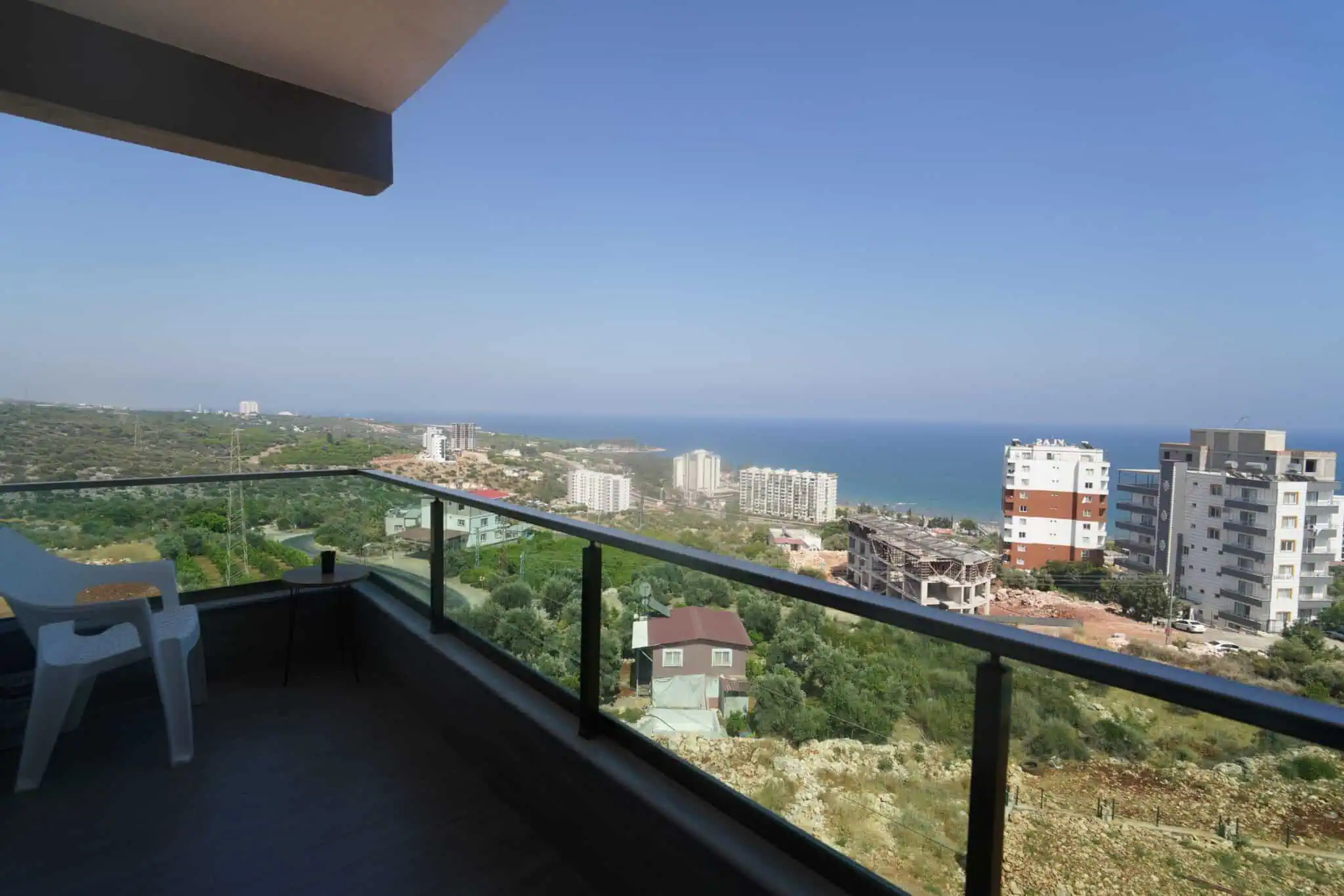 Mersin Erdemli Ayaş Atılım Konutları Satılık 2+1 Eşyalı Lüks Daire
