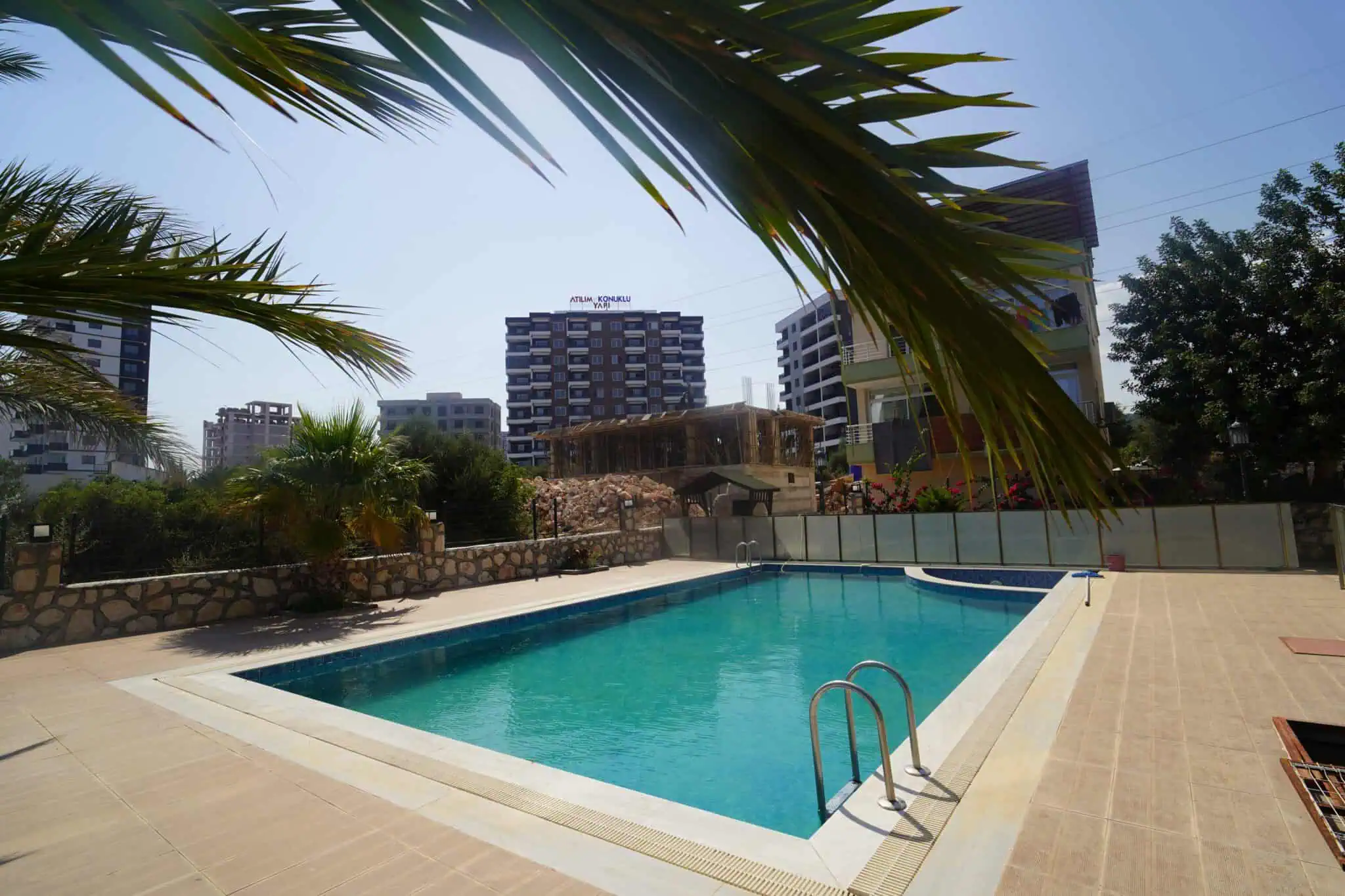 Mersin Erdemli Ayaş Atılım Konutları Satılık 2+1 Eşyalı Lüks Daire