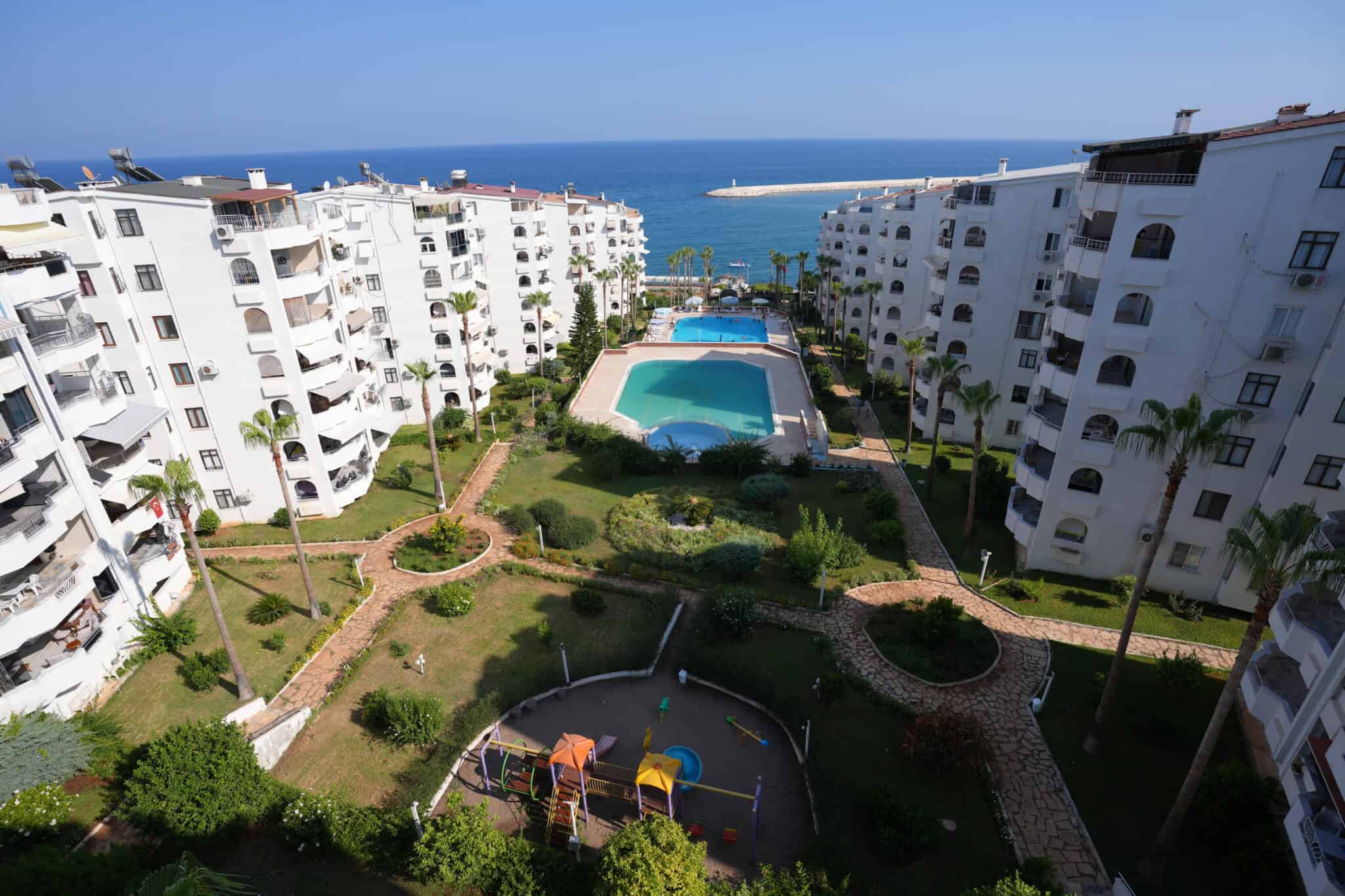 Mersin Erdemli Kumkuyu Alkent Site 4+1 duplex appartement te koop