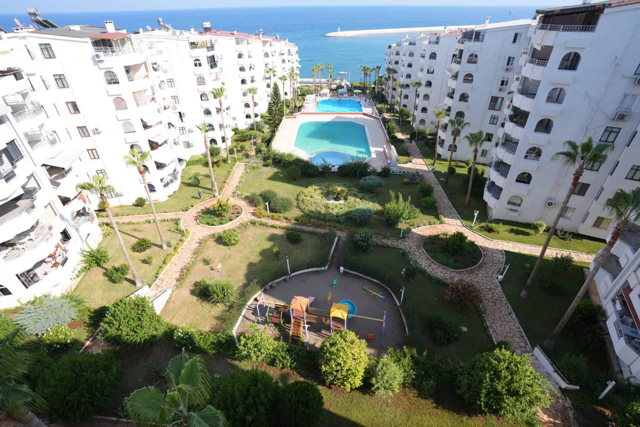 Mersin Erdemli Kumkuyu Alkent Site 4+1 duplex appartement te koop