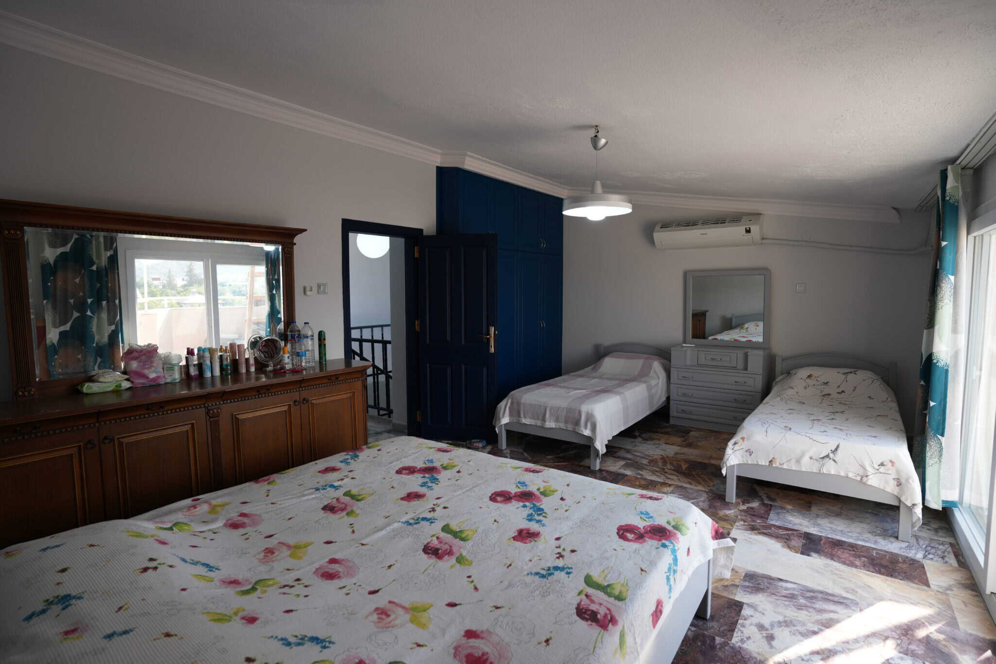 Mersin Erdemli Kumkuyu Alkent Site 4+1 duplex appartement te koop