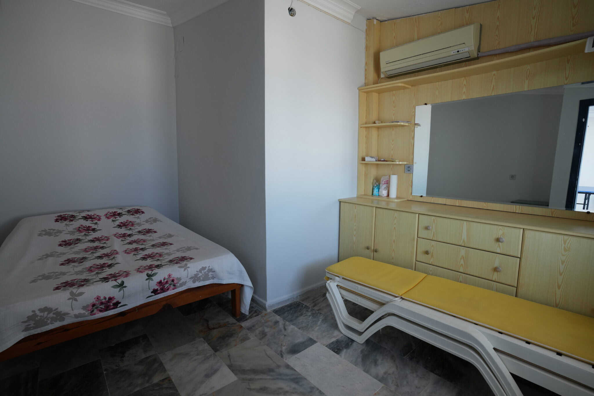 Mersin Erdemli Kumkuyu Alkent Site 4+1 duplex appartement te koop