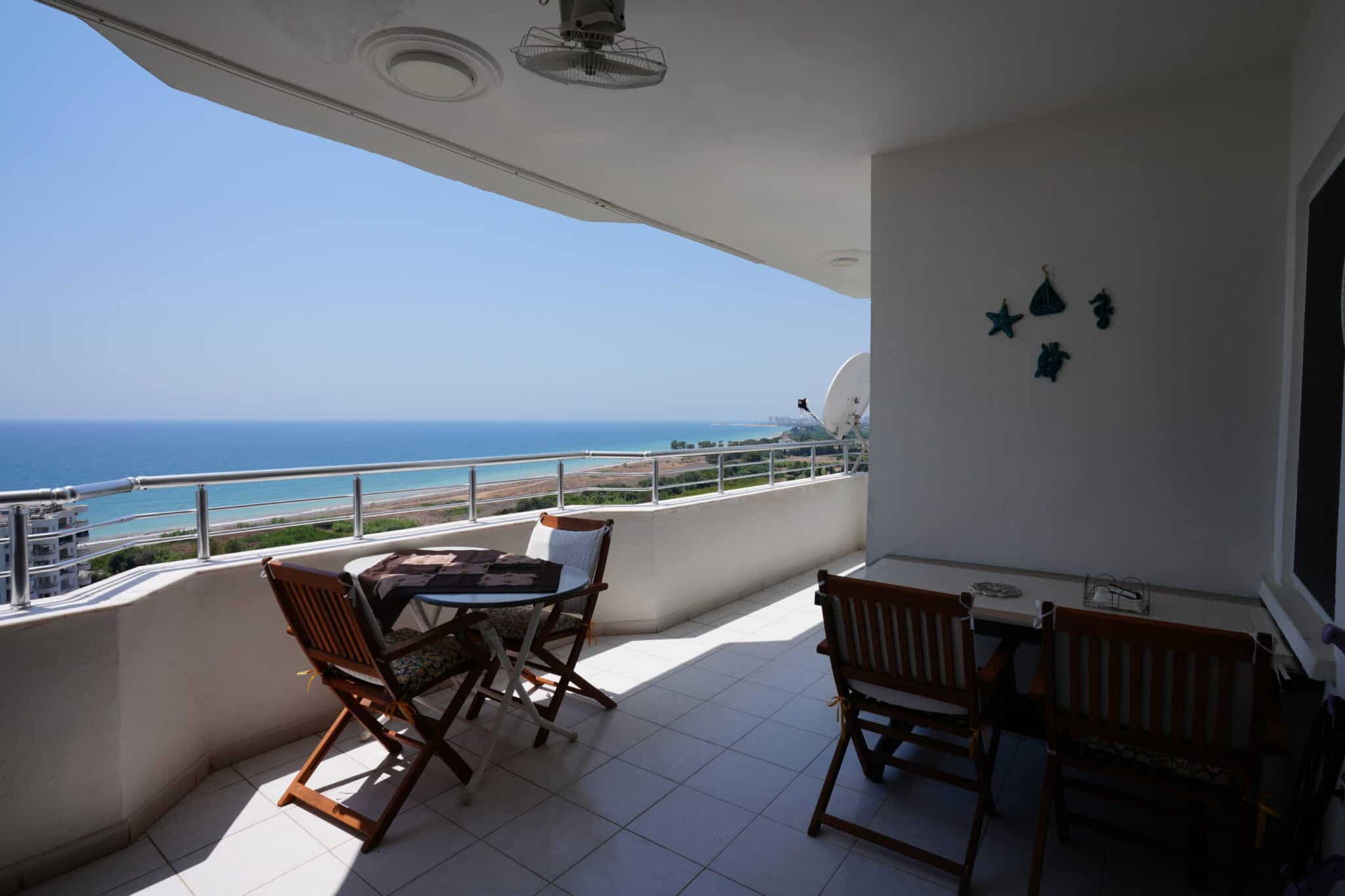 MERSİN ERDEMLİ ARPAÇBAHŞİŞ DENİZ MANZARALI GÜMÜŞDERE SİTESİ SATILIK DAİRE
